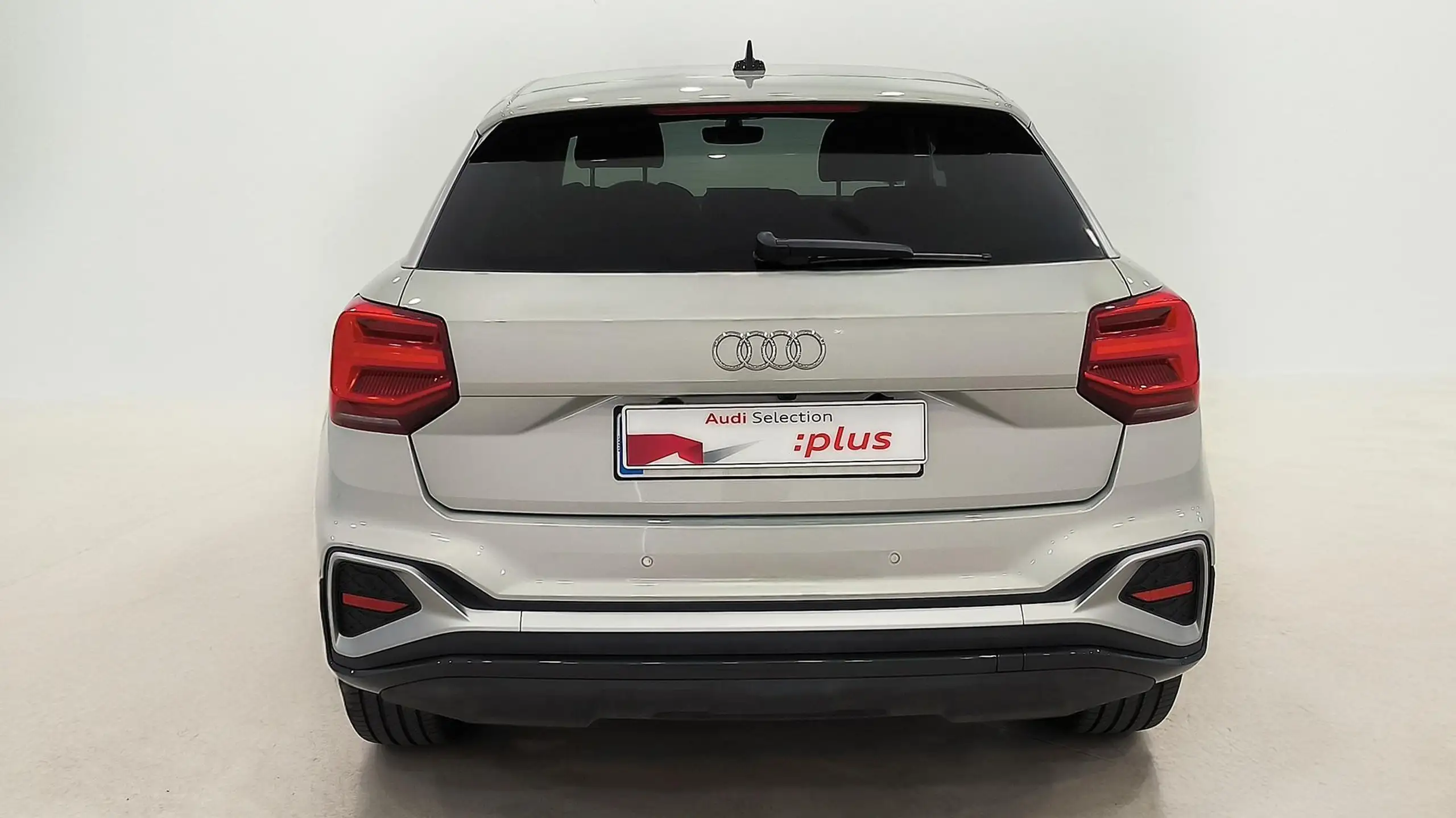 Audi - Q2