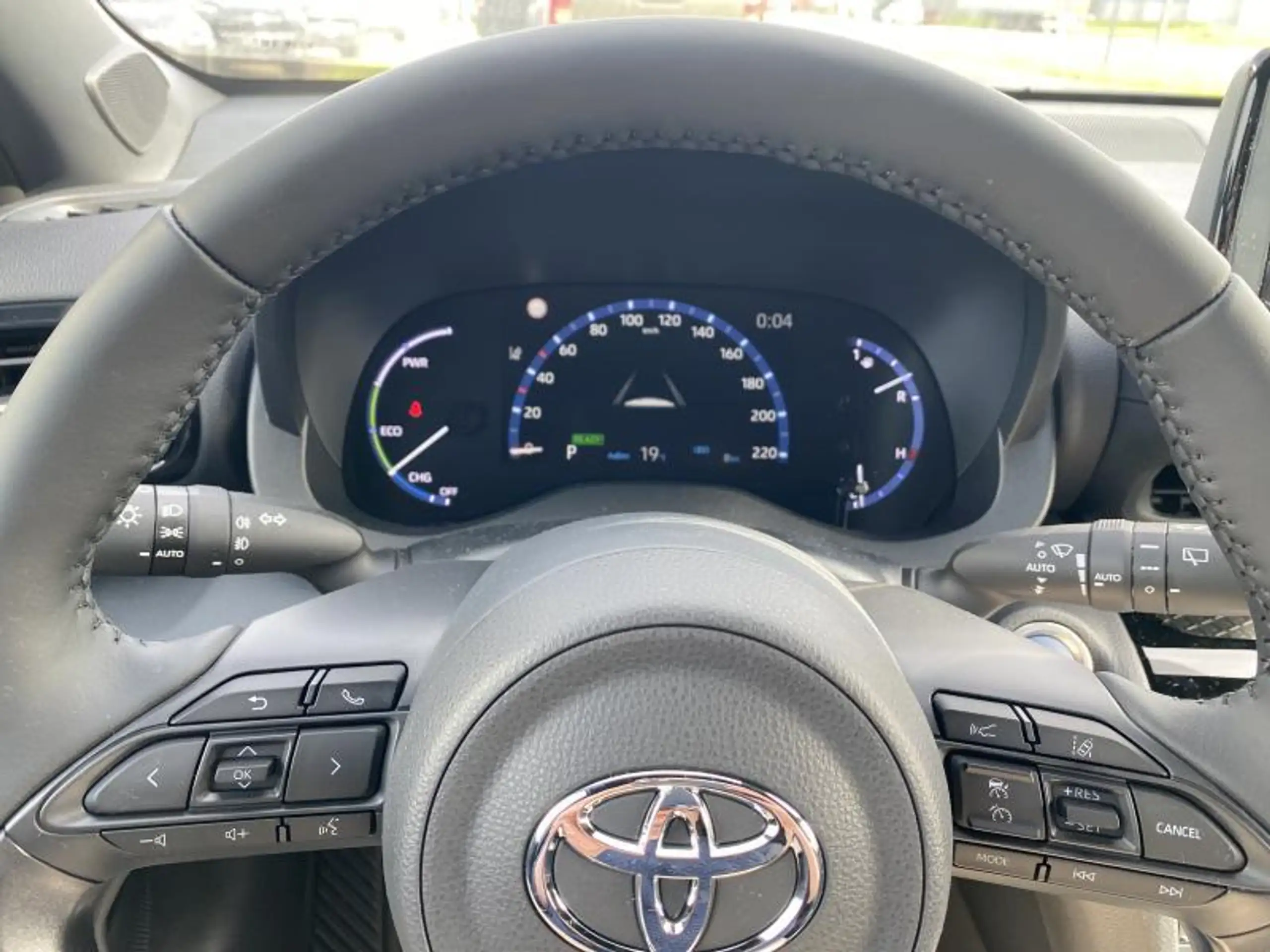 Toyota - Yaris Cross