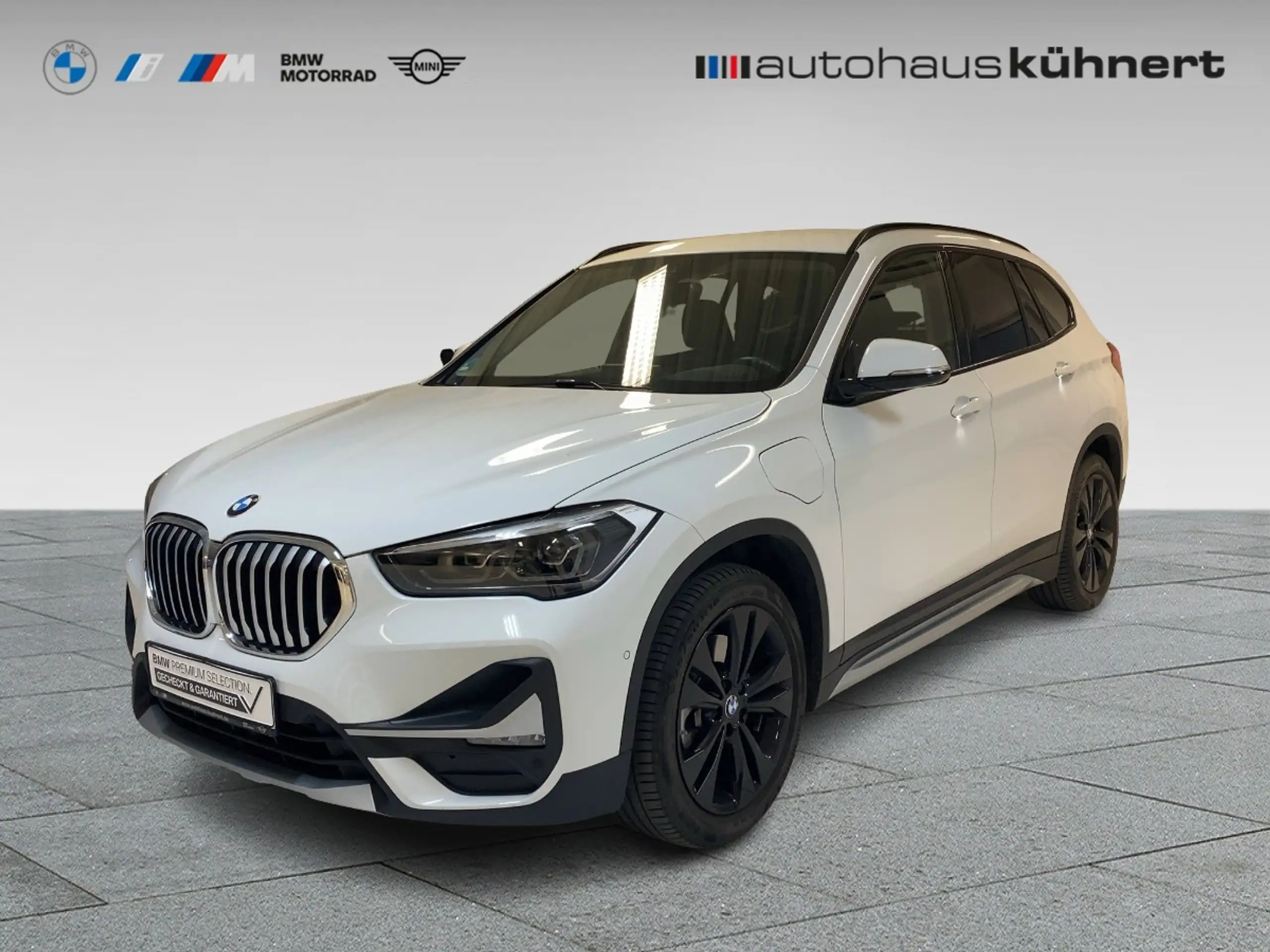 BMW - X1