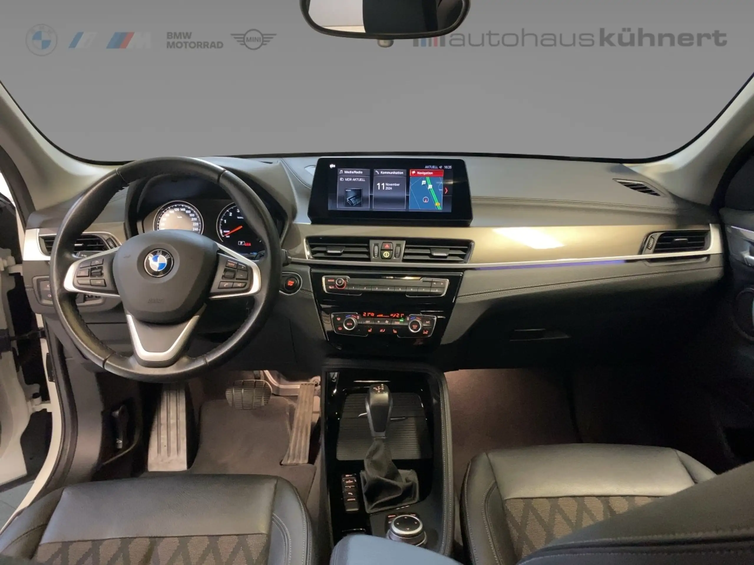 BMW - X1