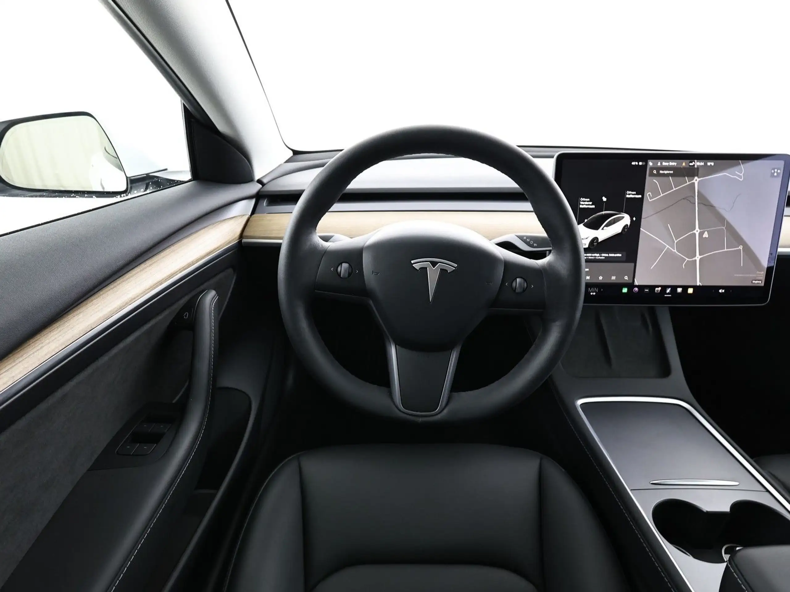 Tesla - Model 3