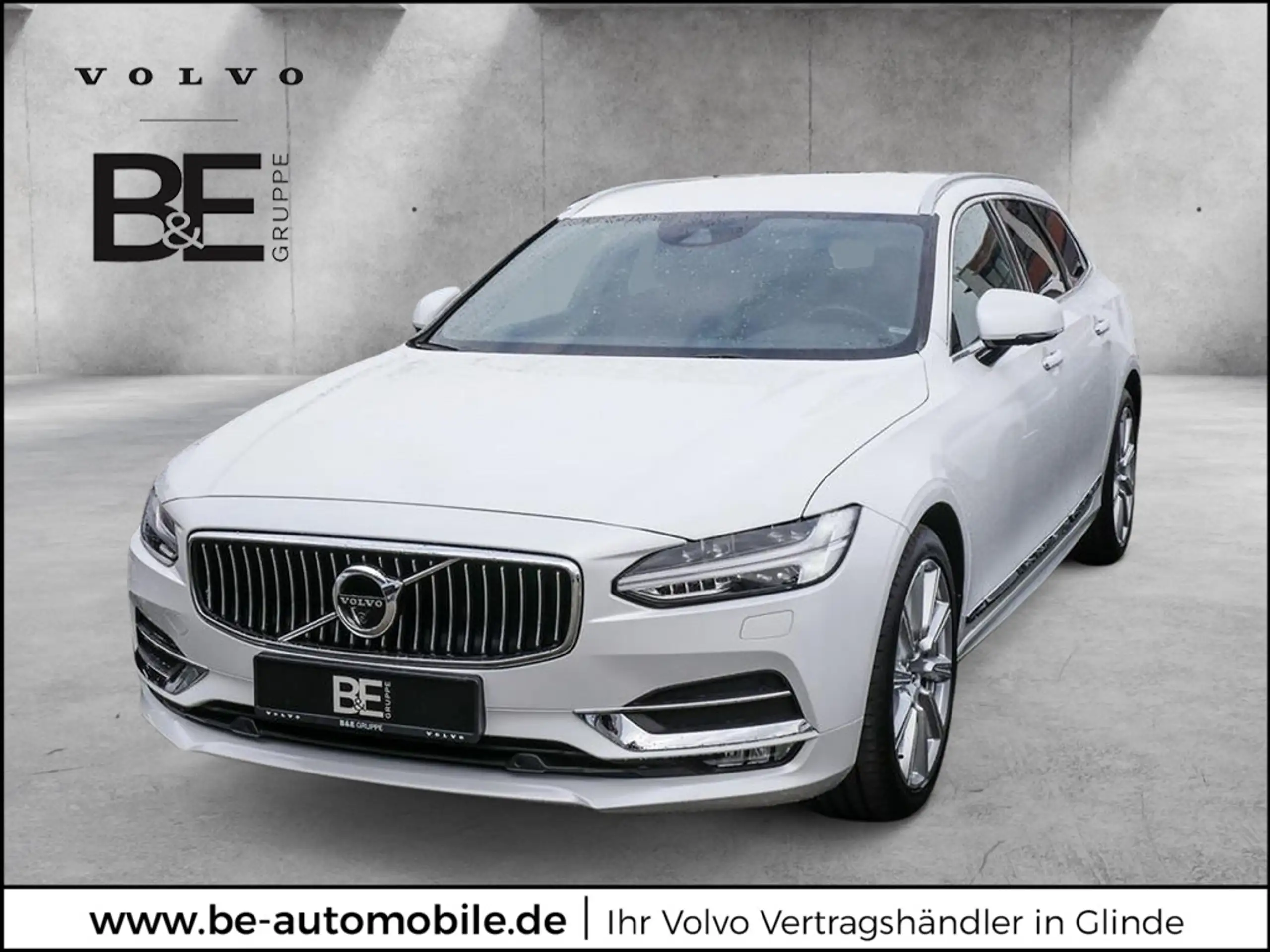 Volvo - V90