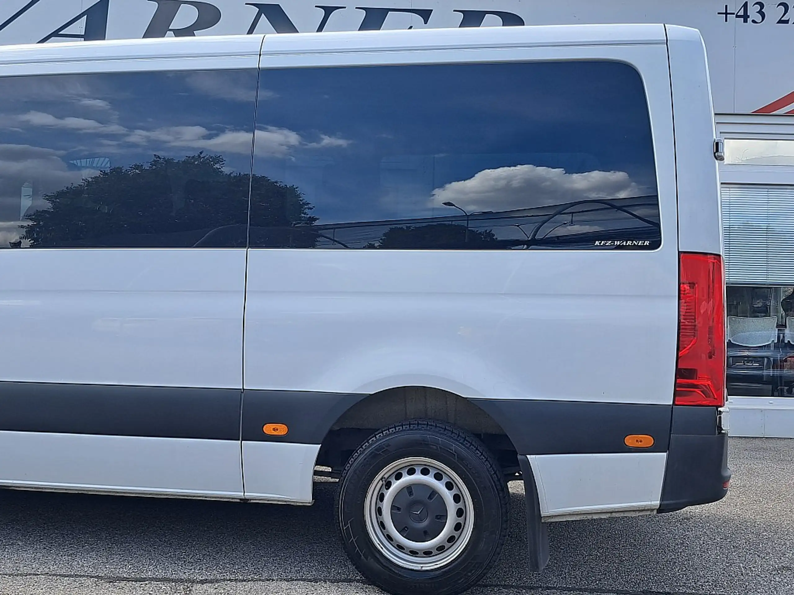 Mercedes-Benz - Sprinter