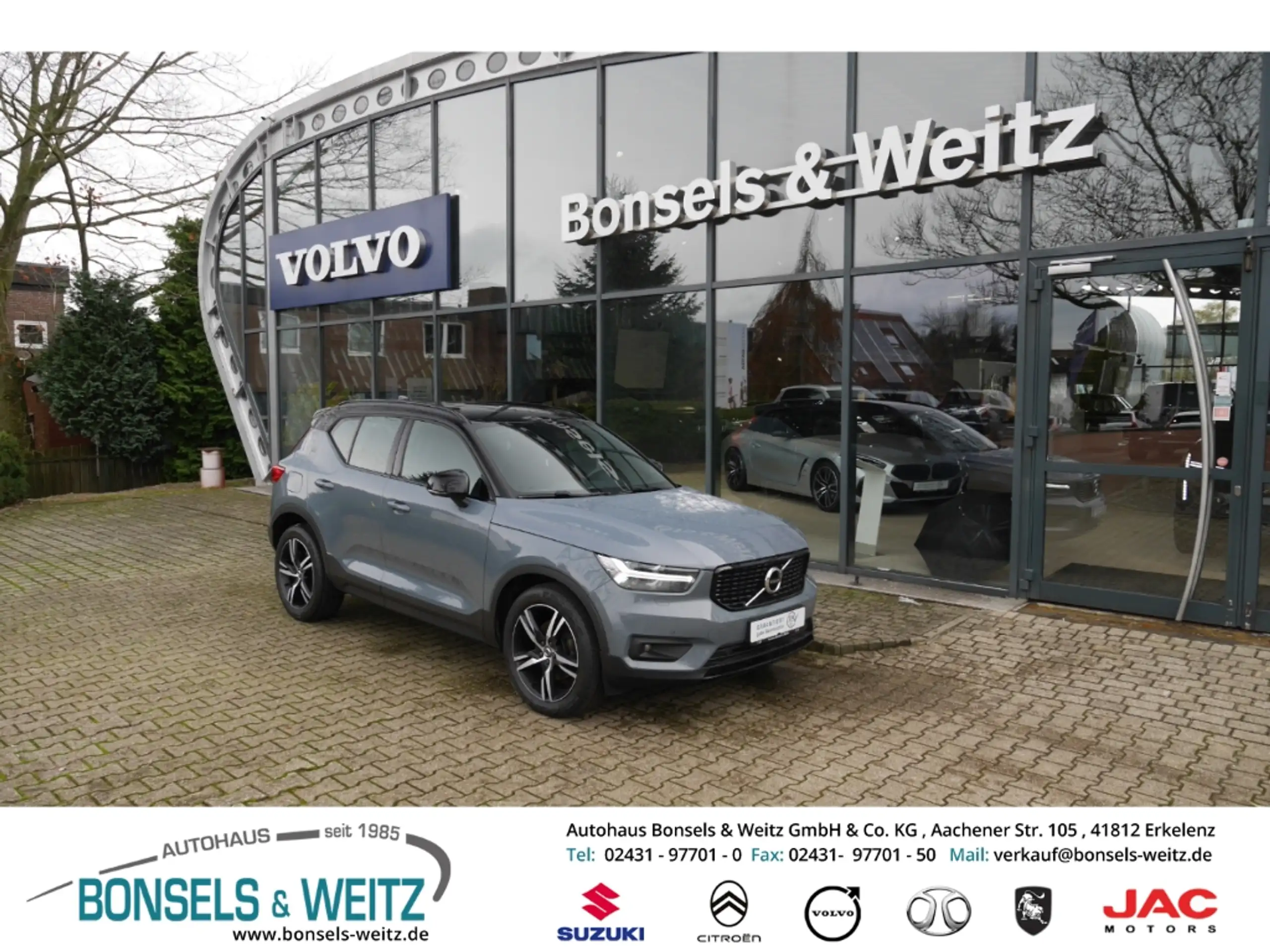 Volvo - XC40