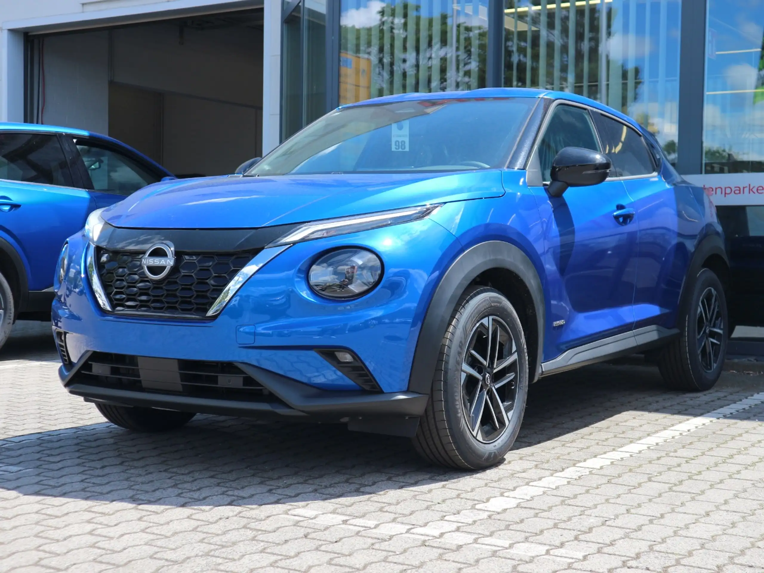 Nissan - Juke