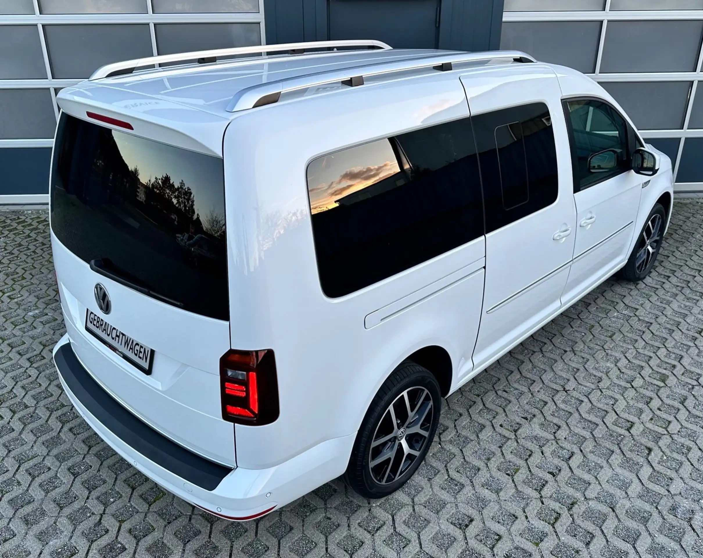 Volkswagen - Caddy