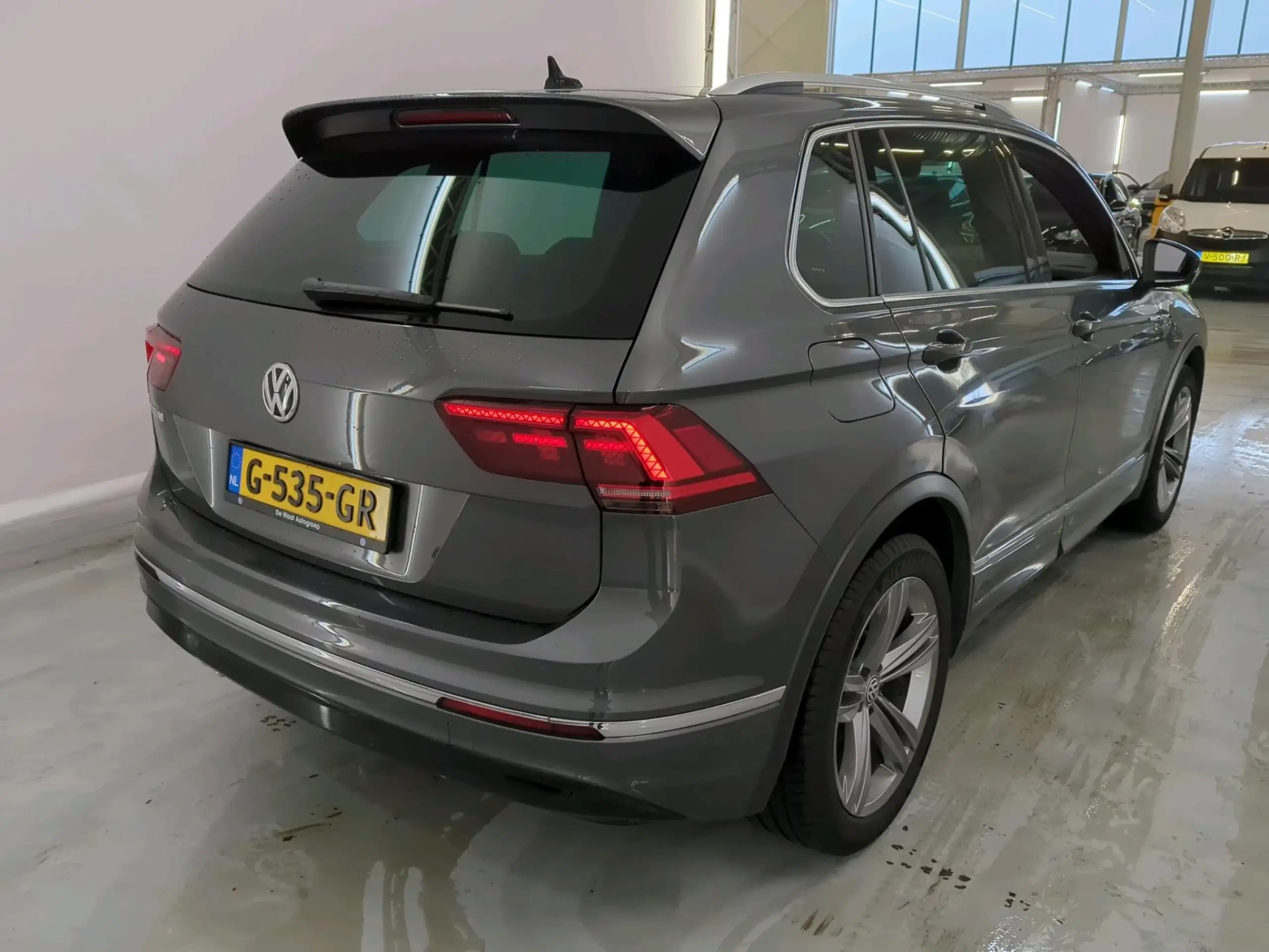 Volkswagen - Tiguan