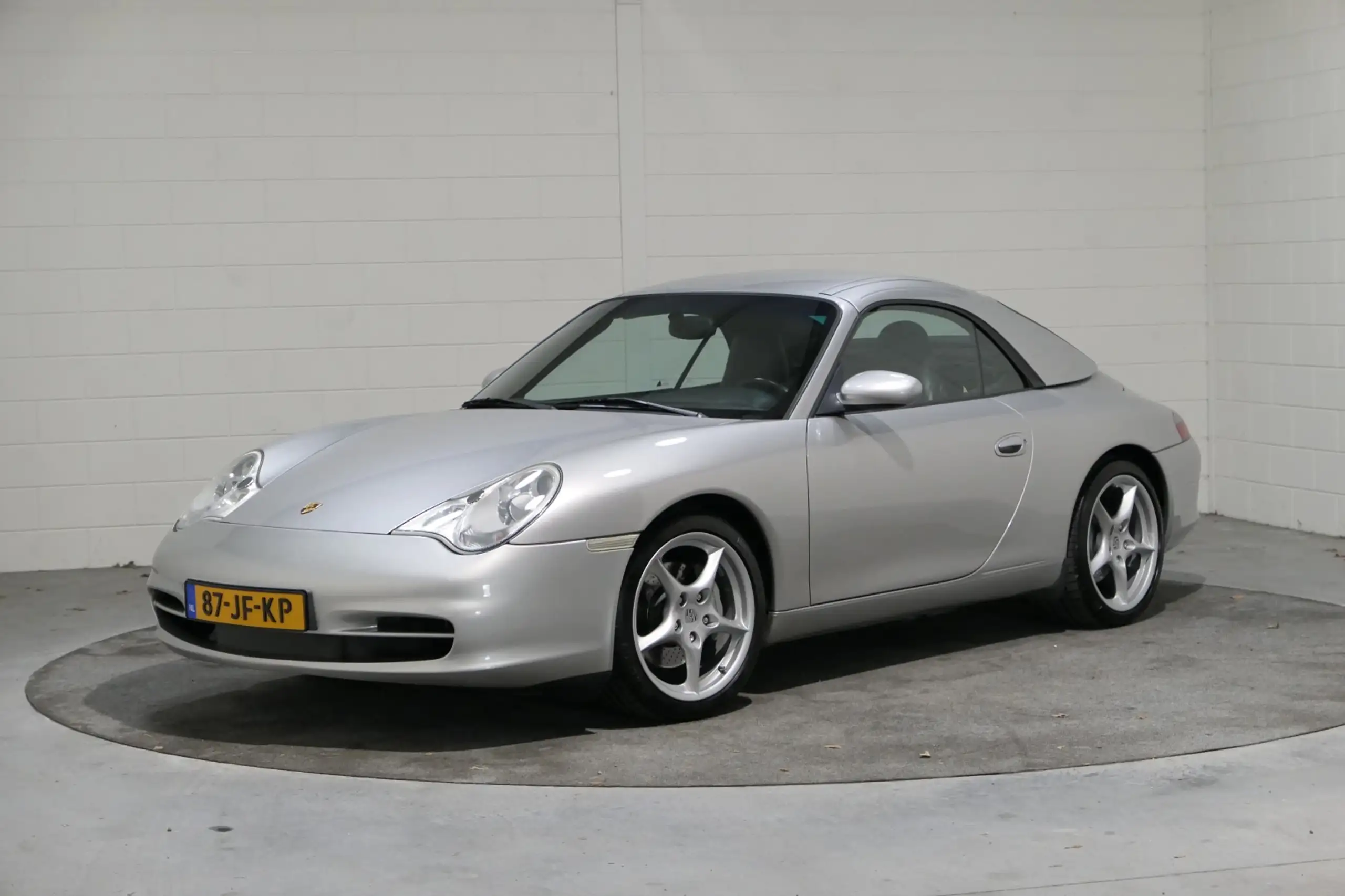 Porsche - 996