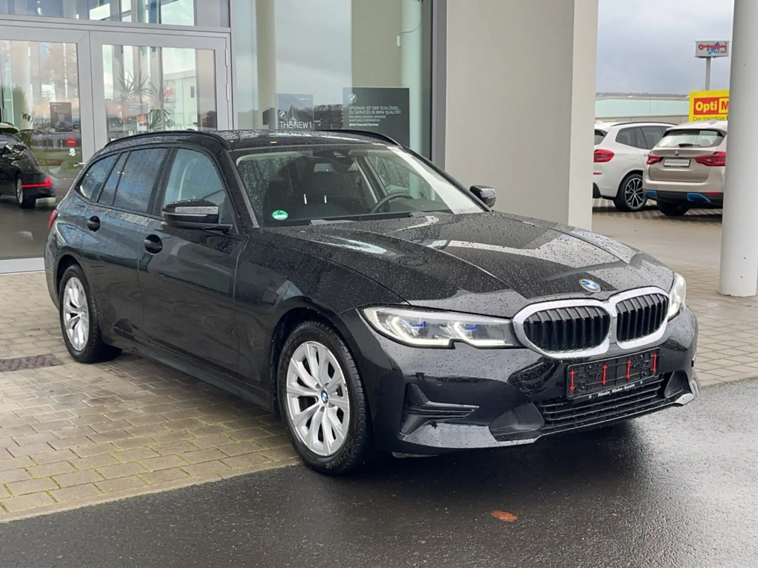 BMW - 318