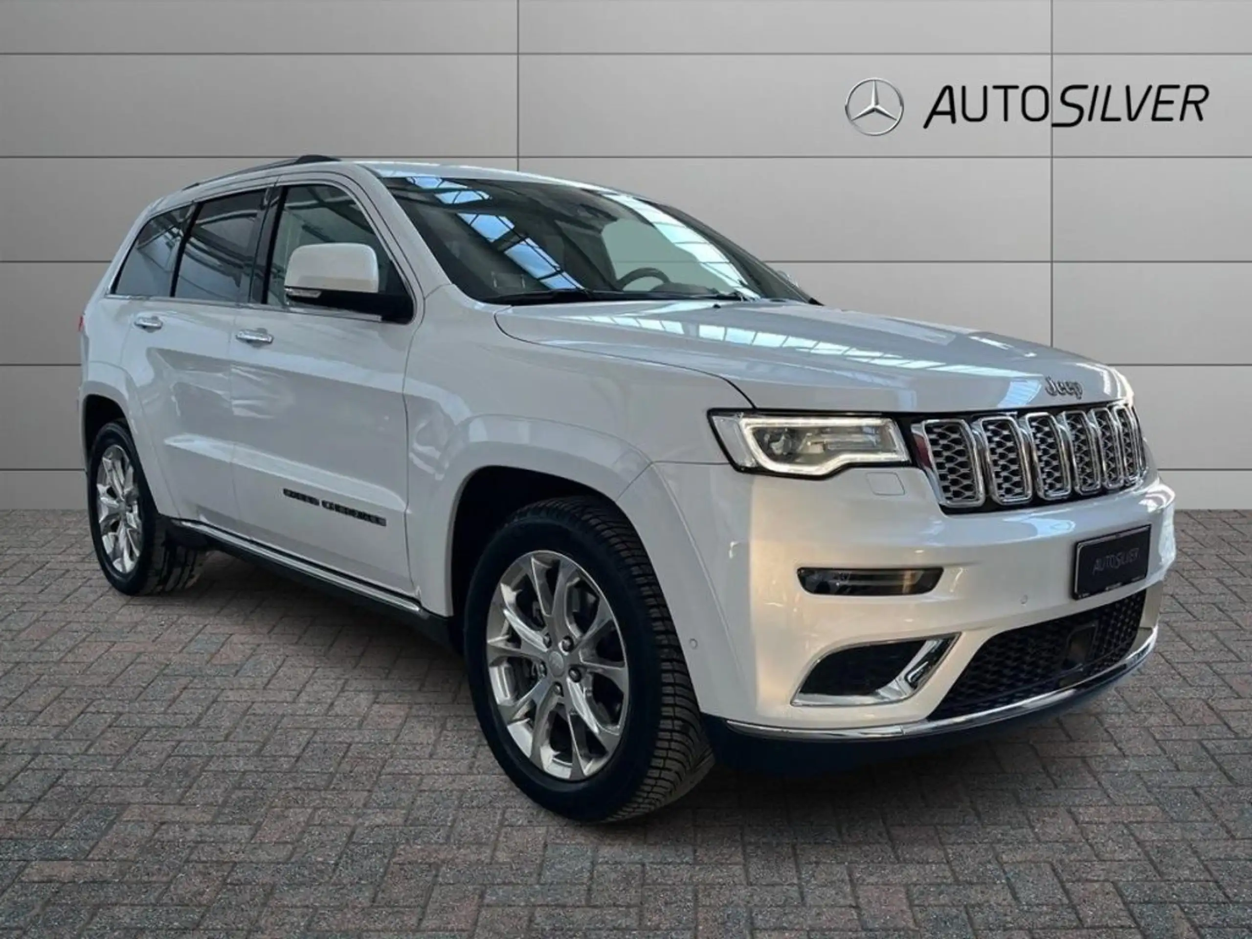 Jeep Grand Cherokee 2019