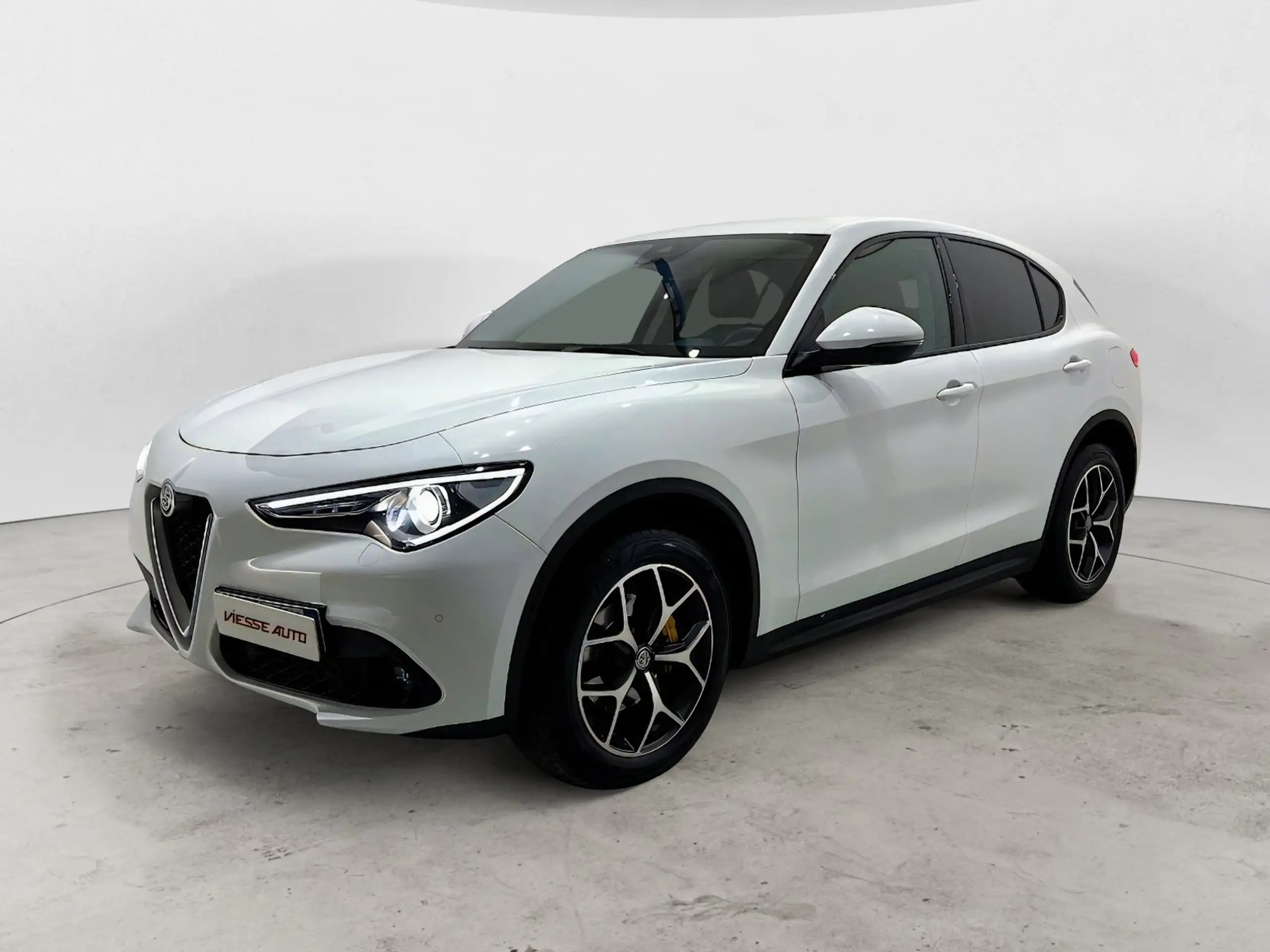 Alfa Romeo Stelvio 2019