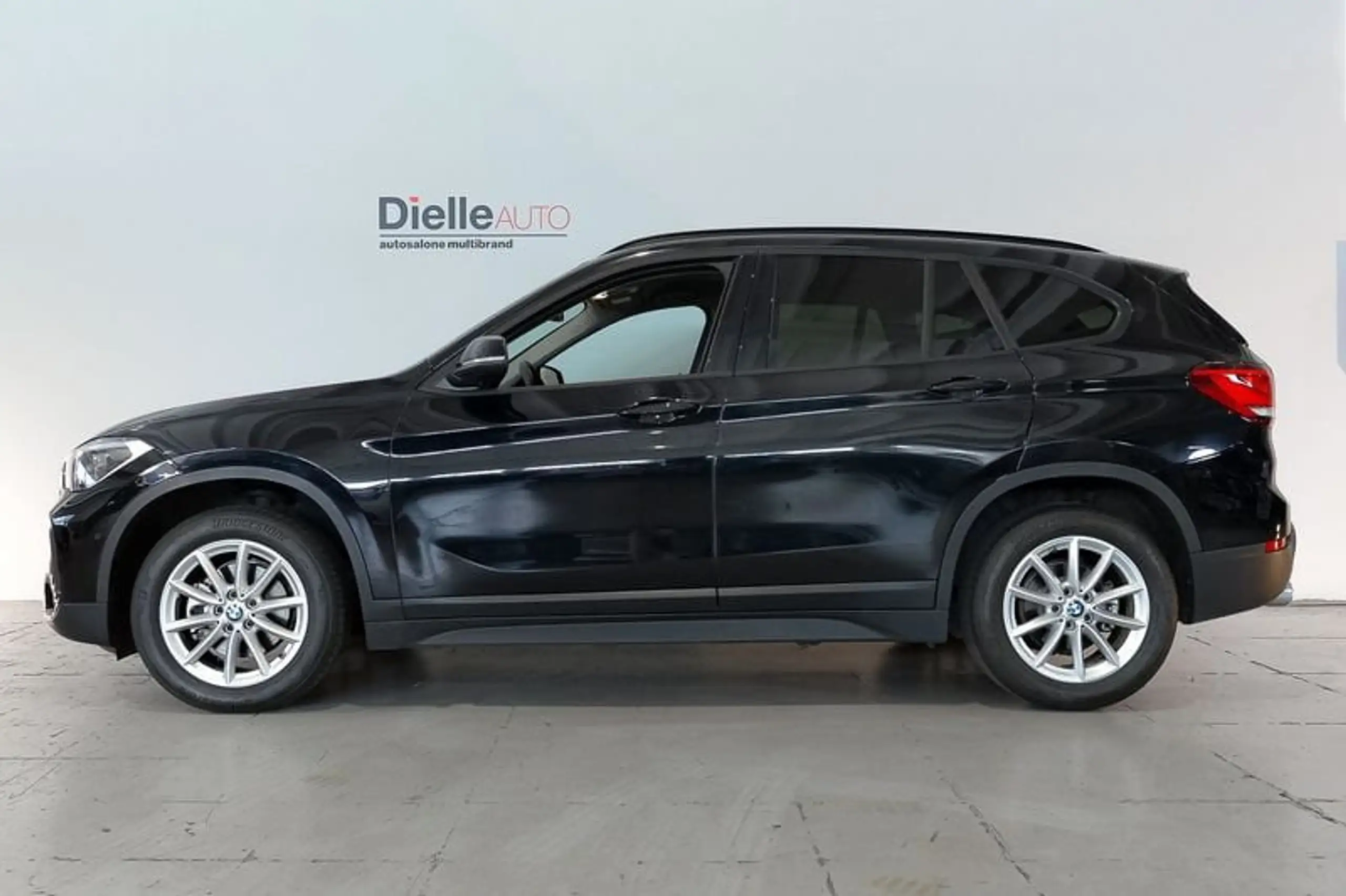 BMW - X1