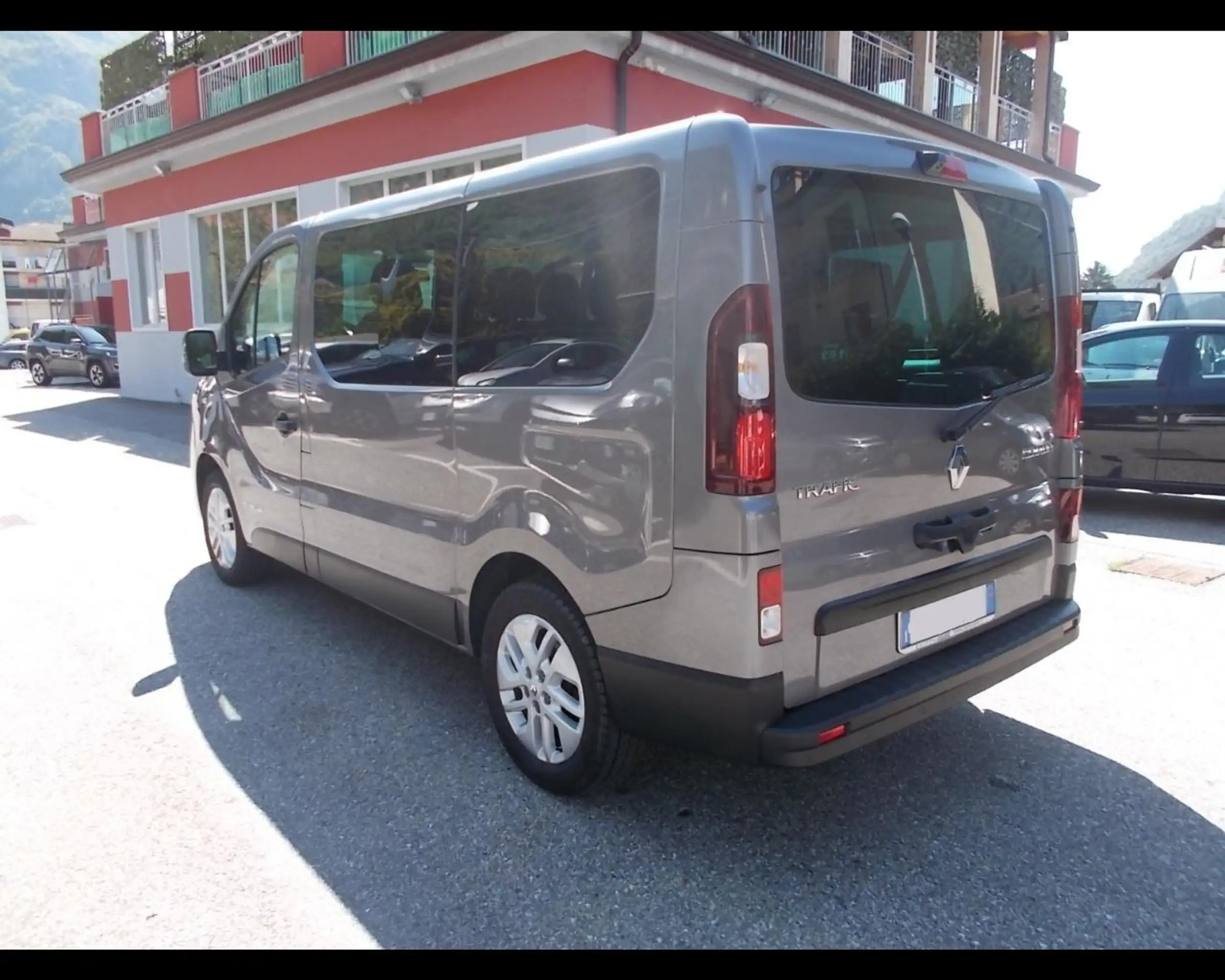 Renault - Trafic