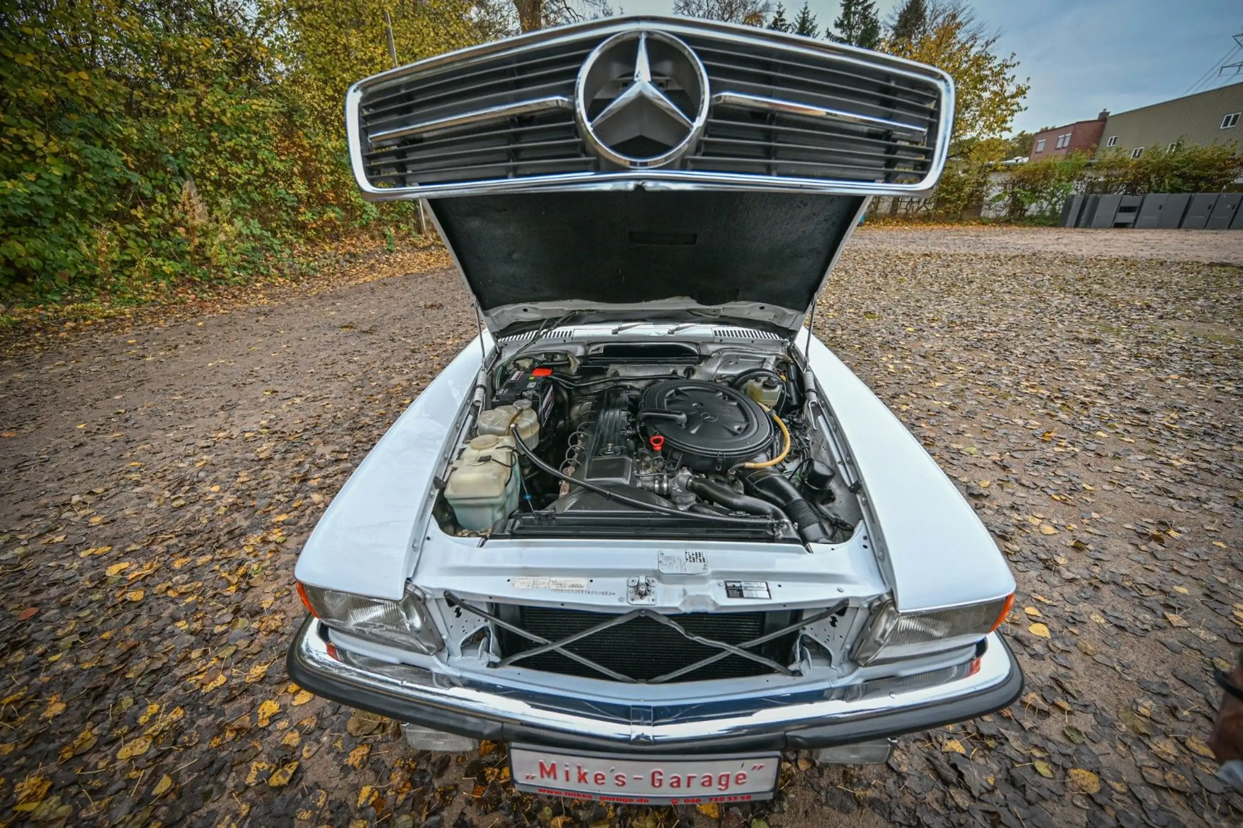 Mercedes-Benz - SL 300