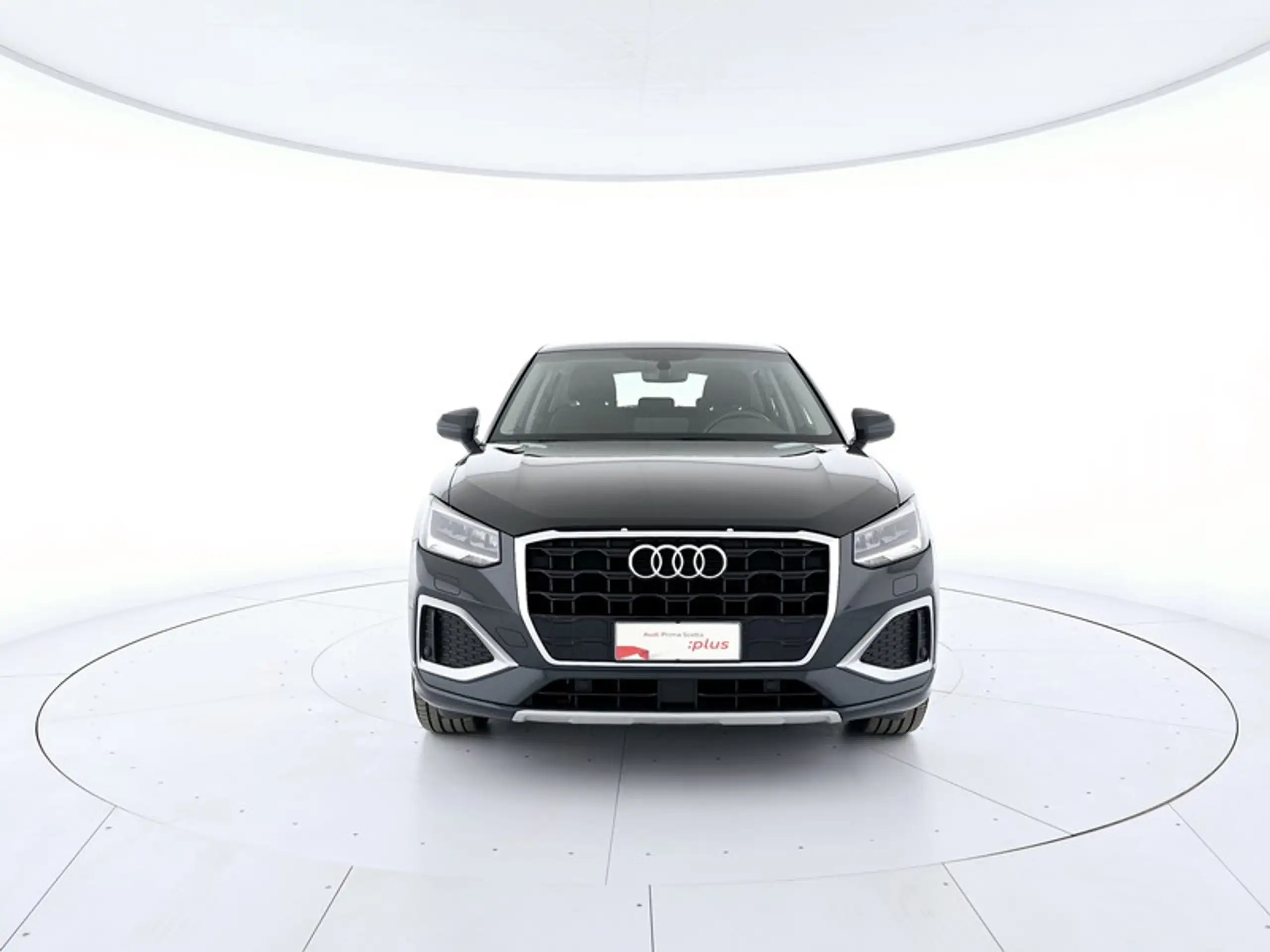 Audi - Q2