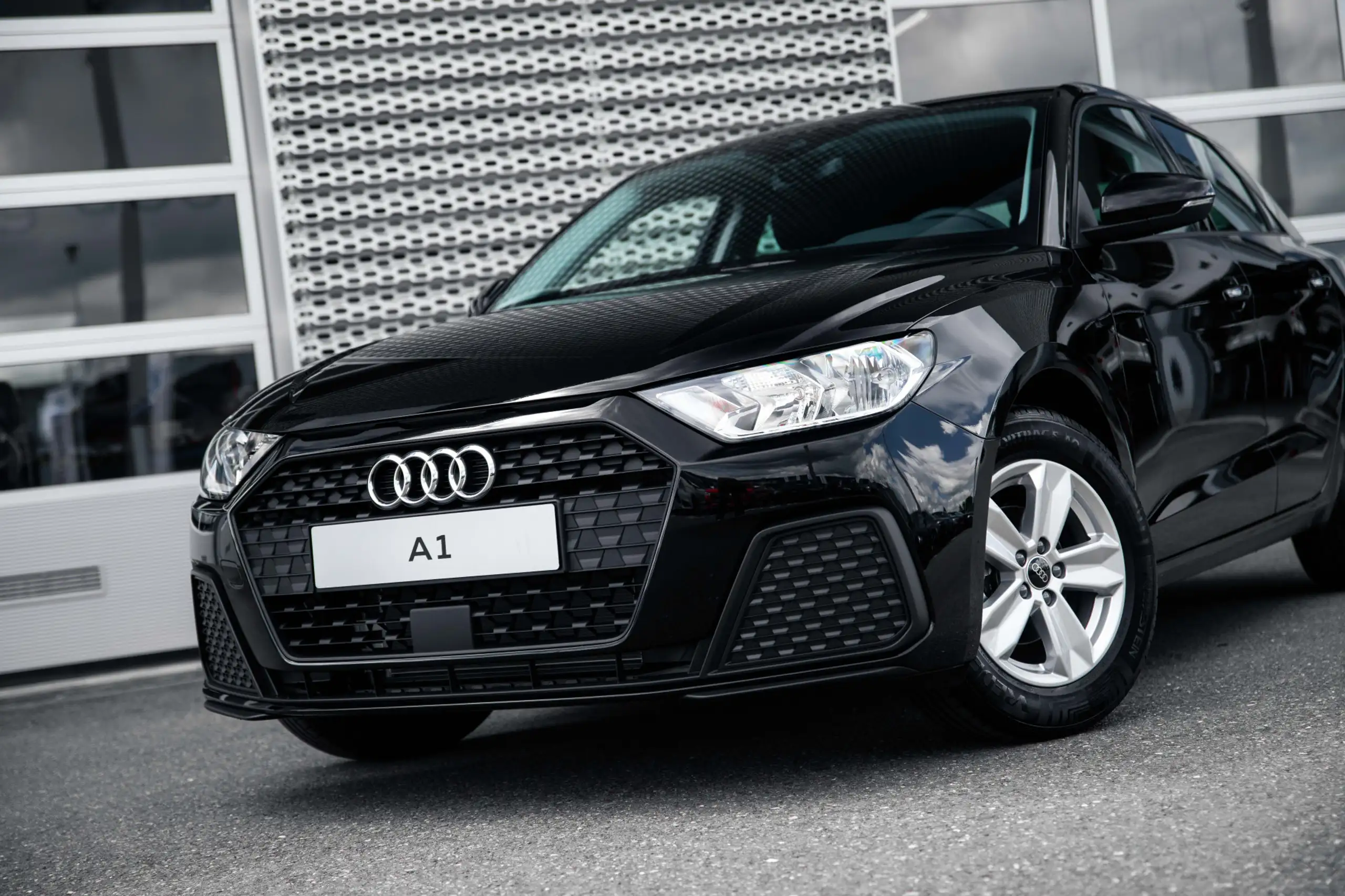 Audi - A1