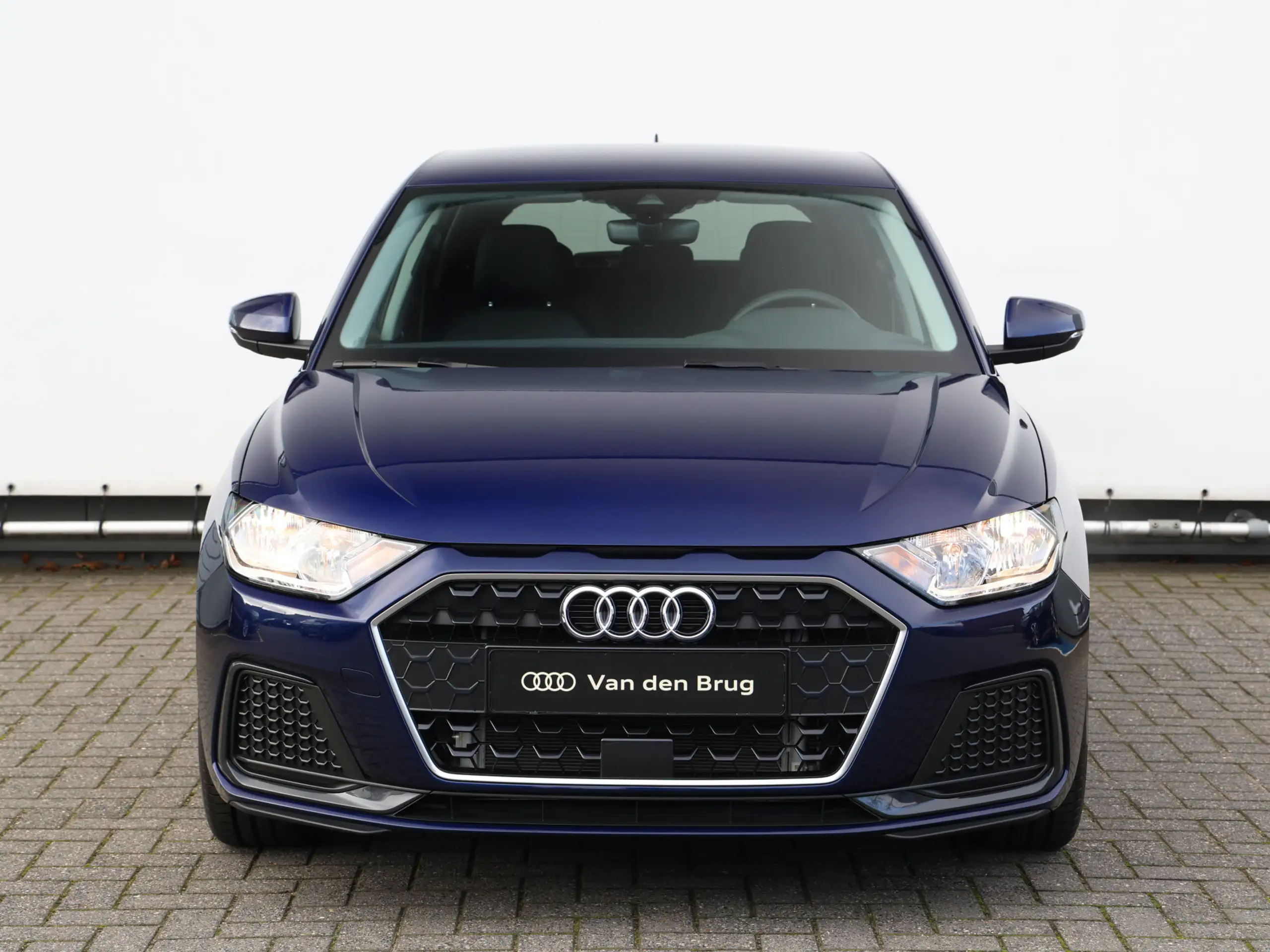 Audi - A1