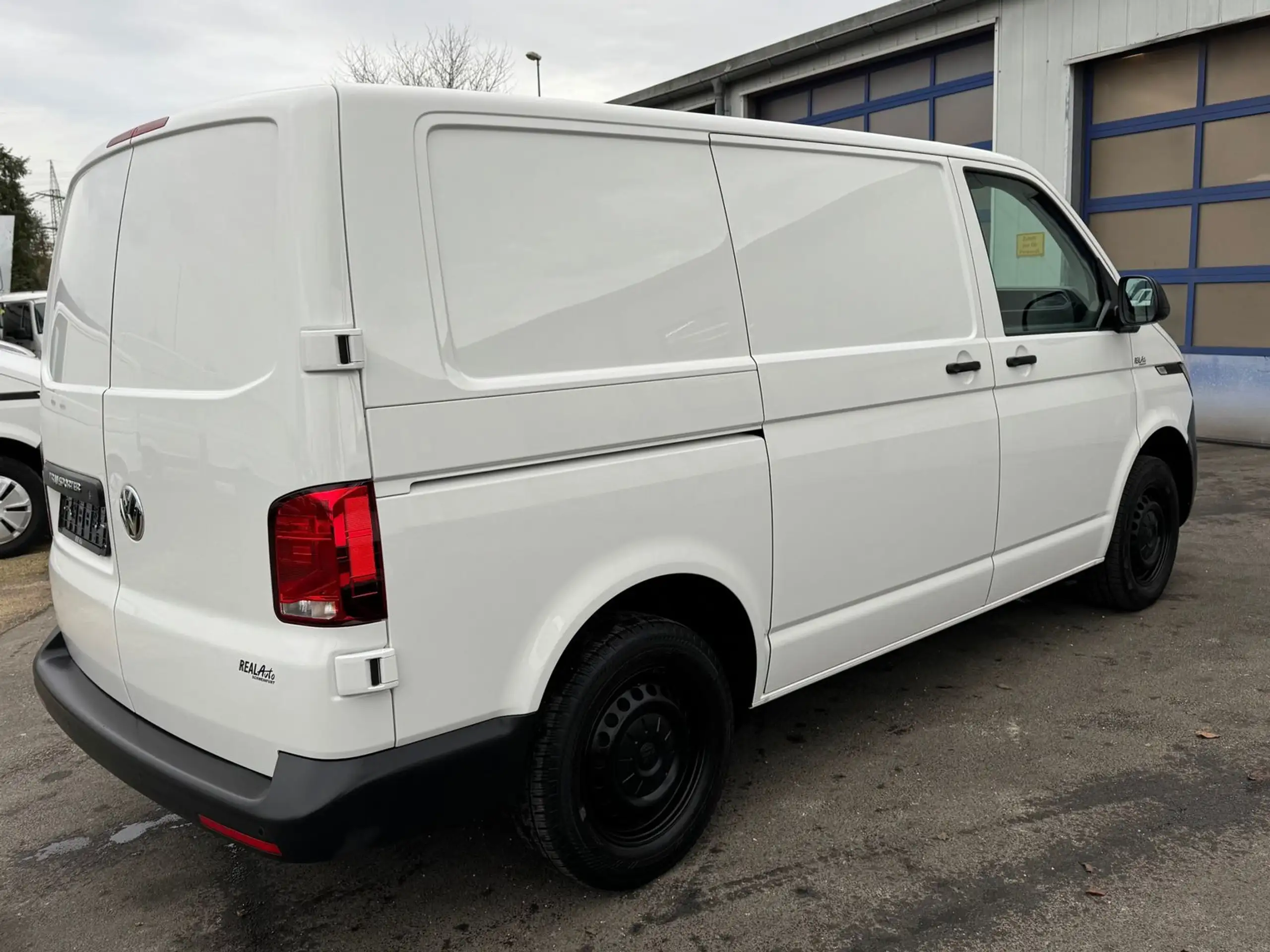 Volkswagen - T6 Transporter