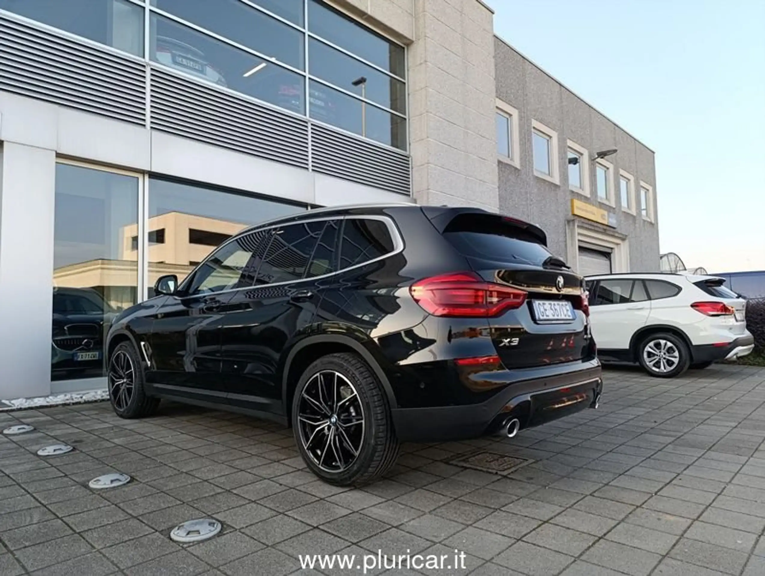 BMW - X3