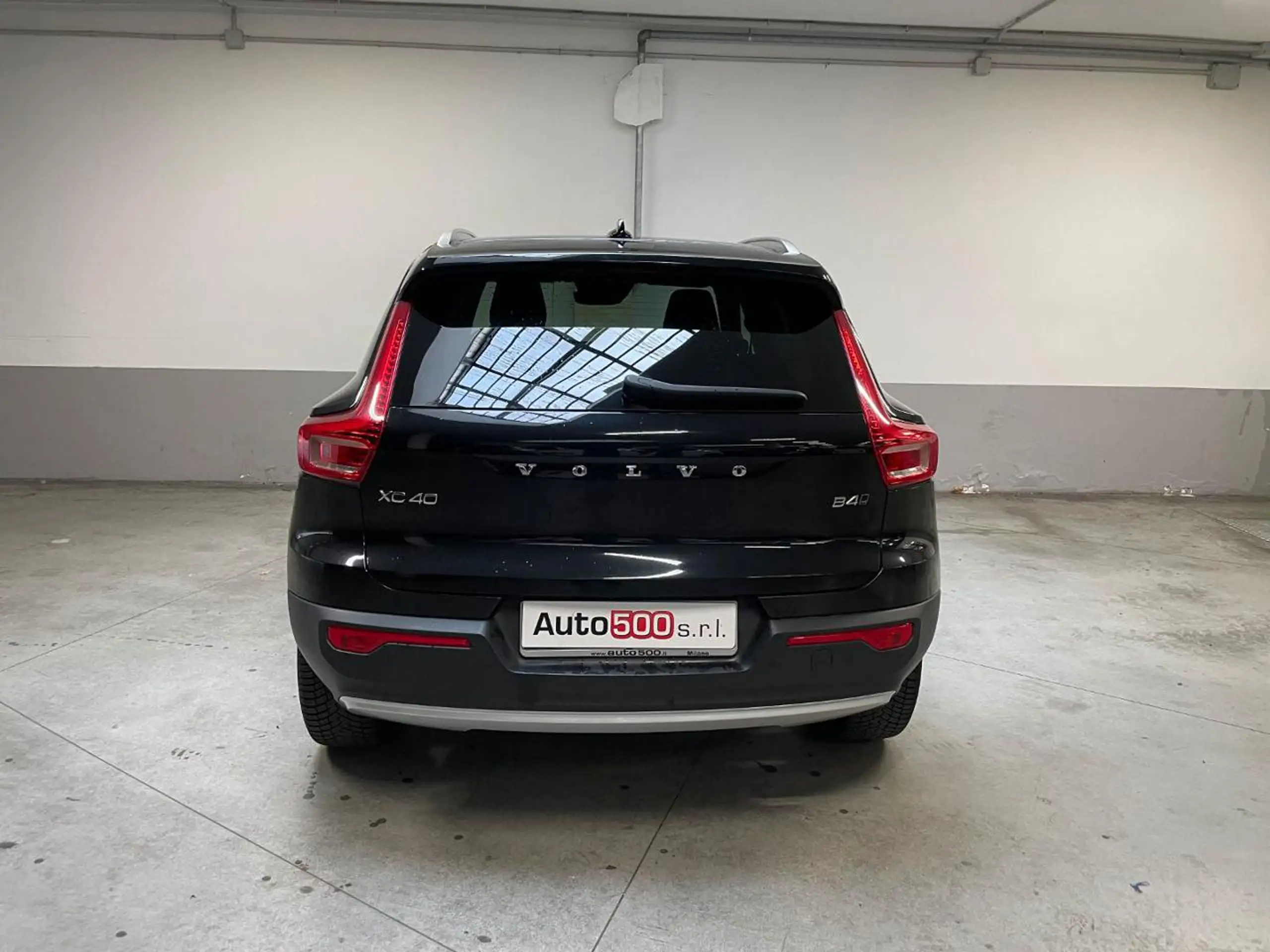 Volvo - XC40