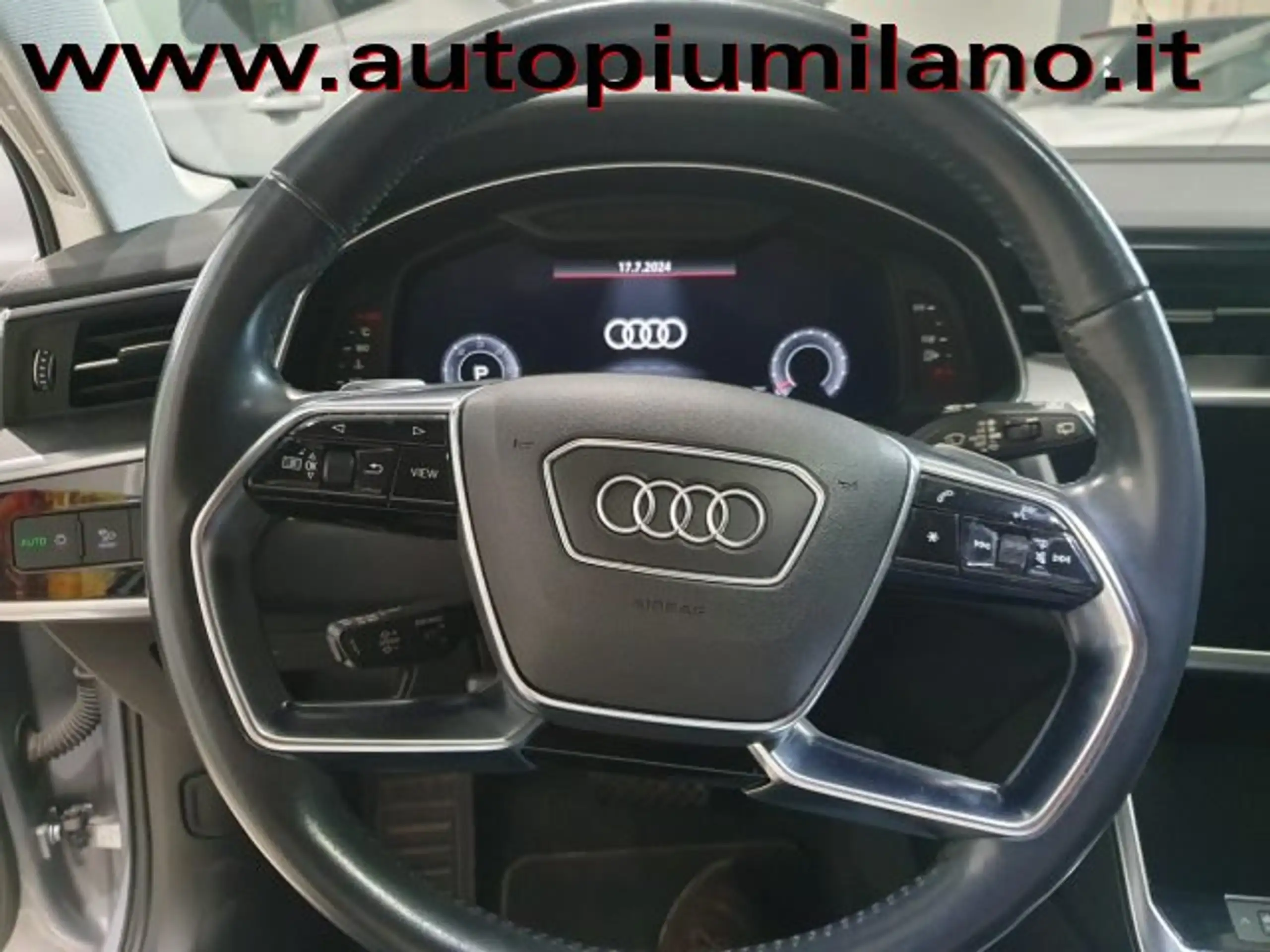 Audi - A6