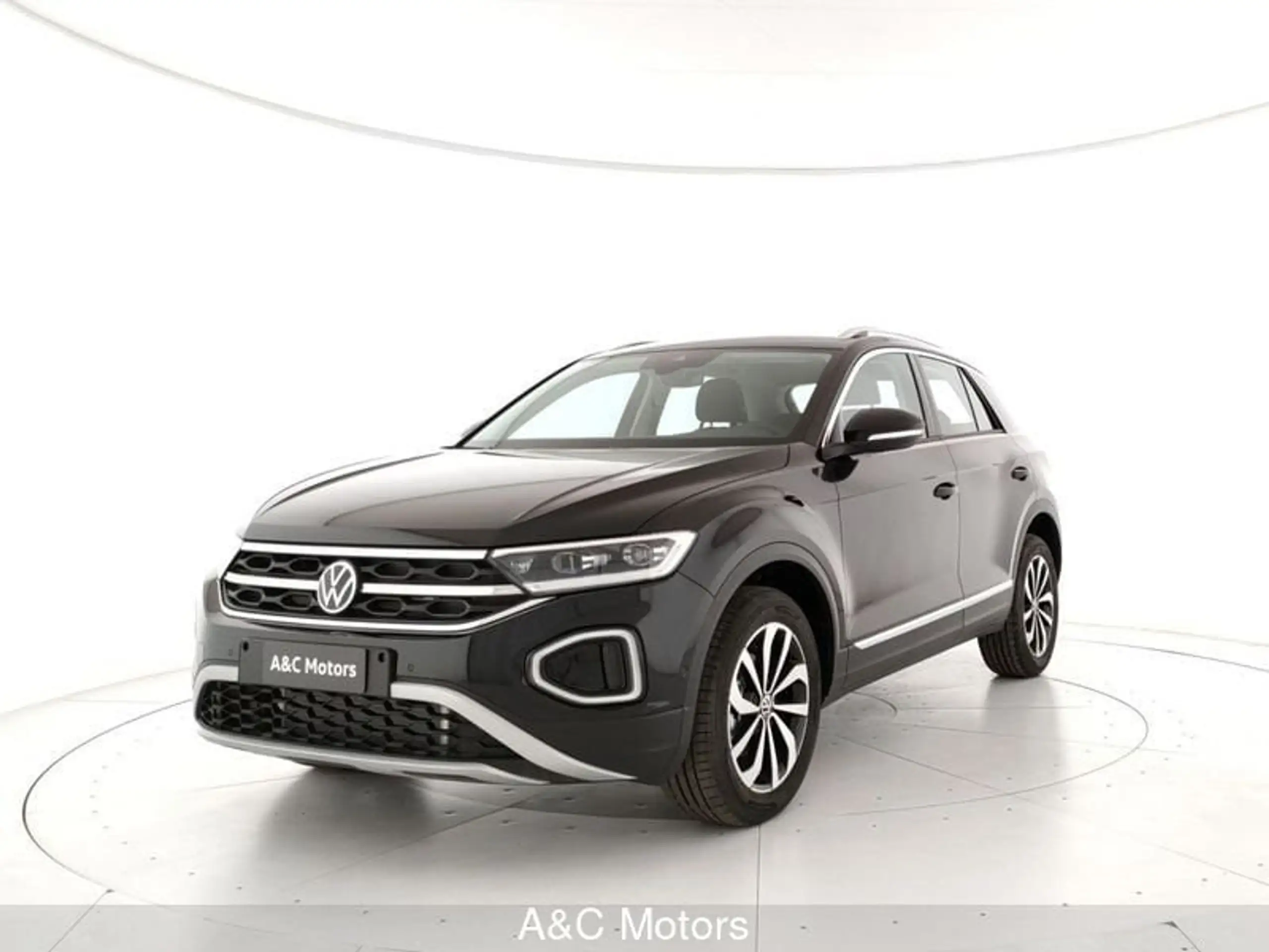 Volkswagen T-Roc 2024