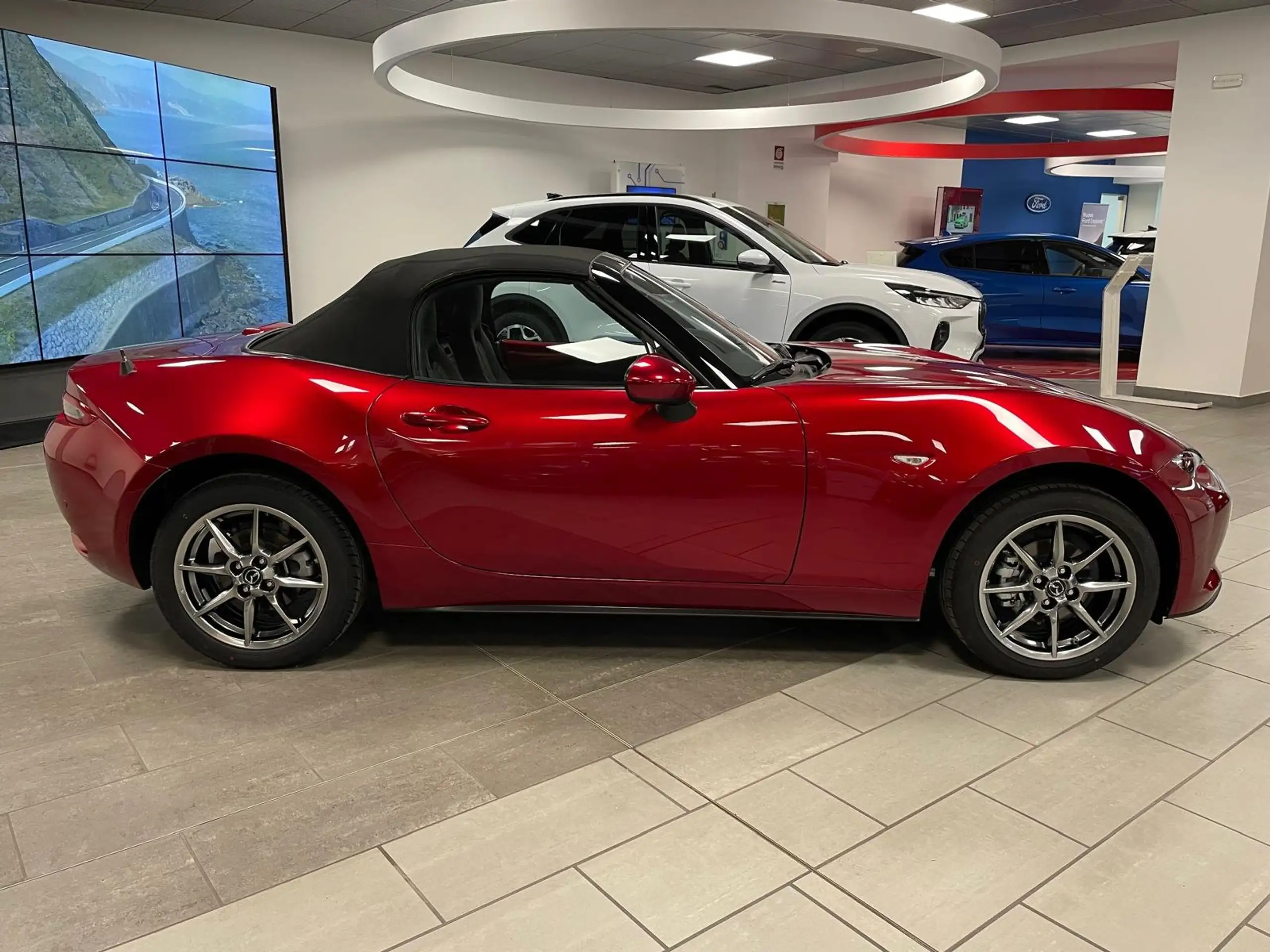 Mazda - MX-5