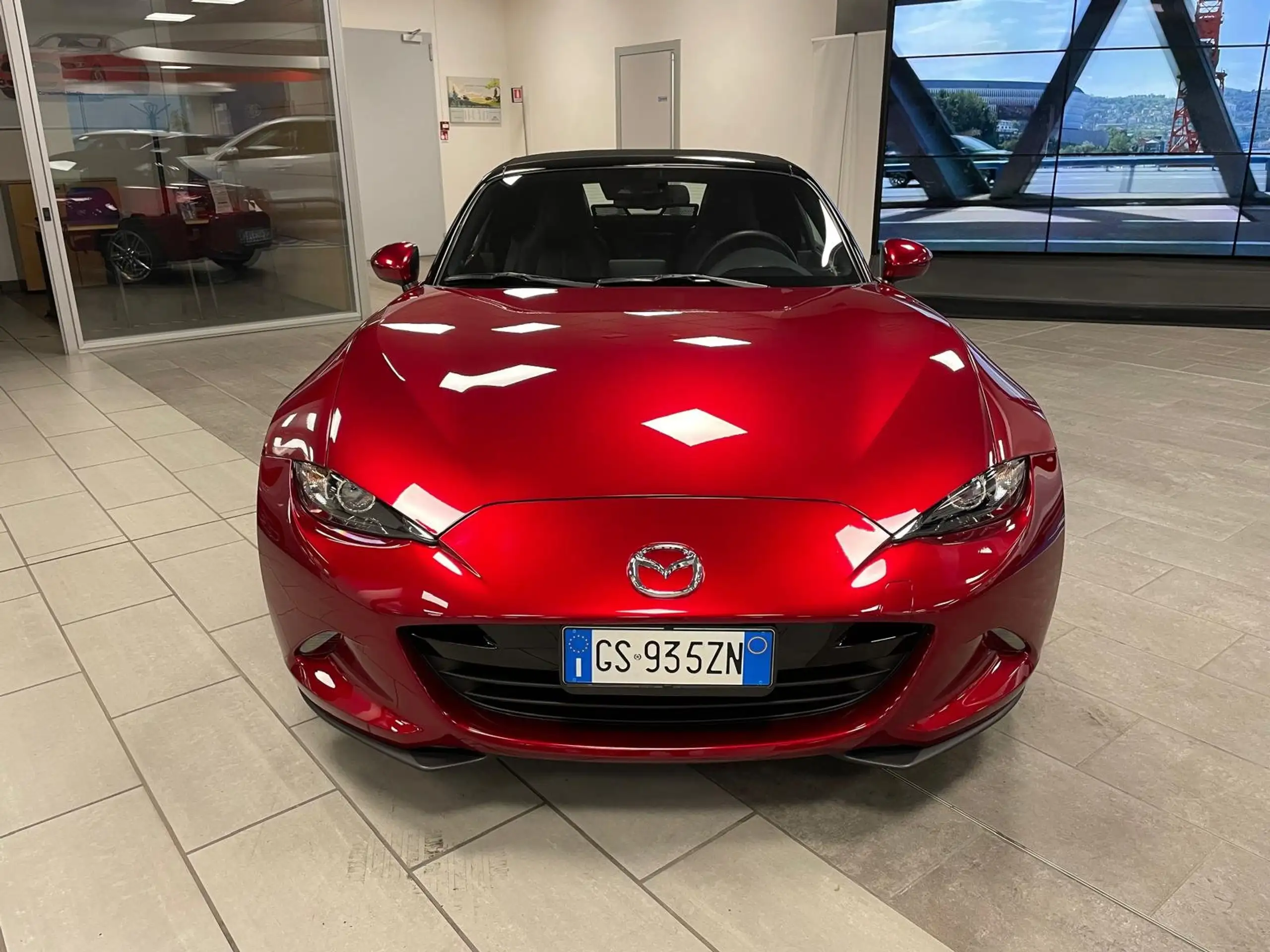 Mazda - MX-5