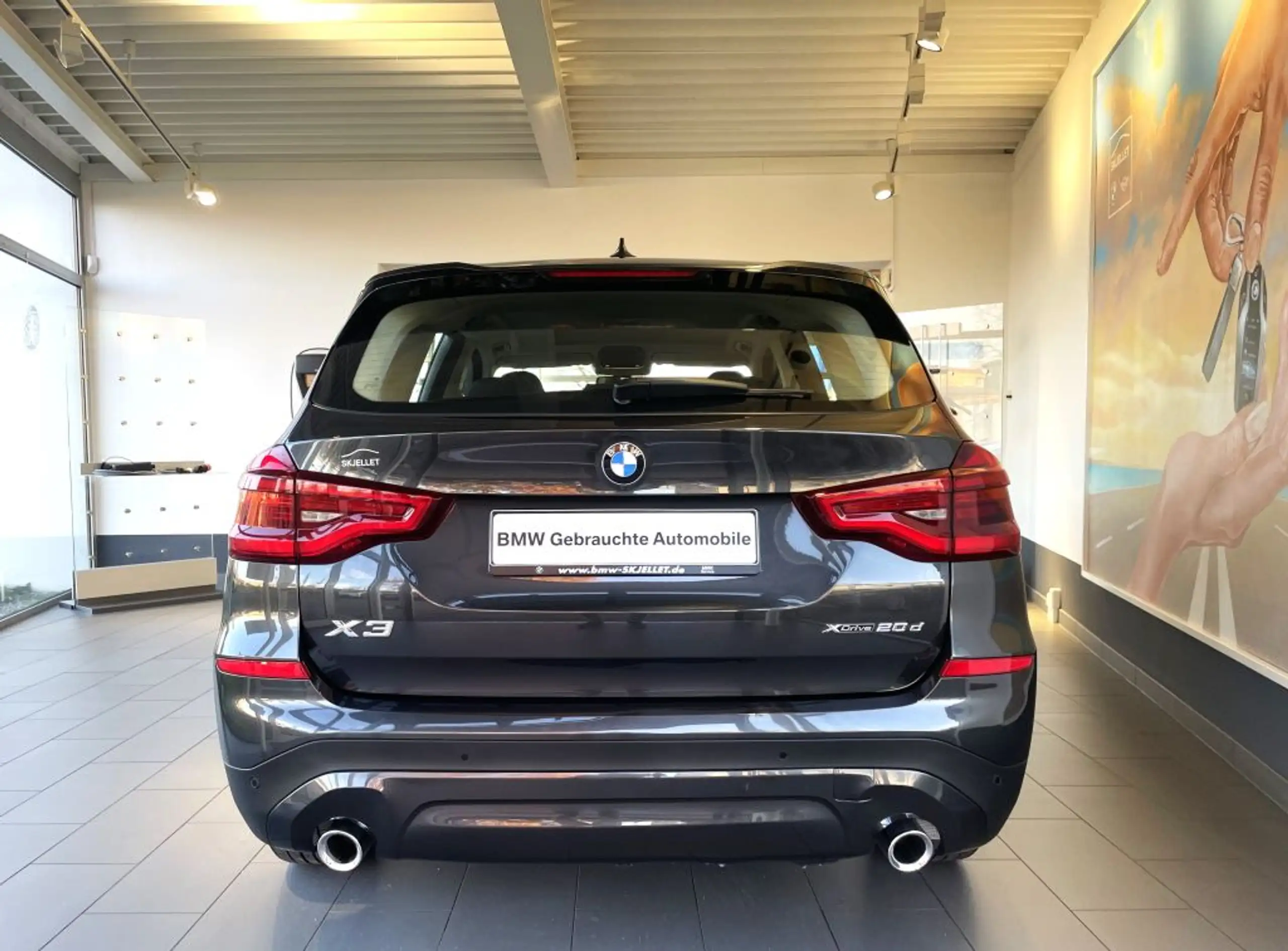 BMW - X3