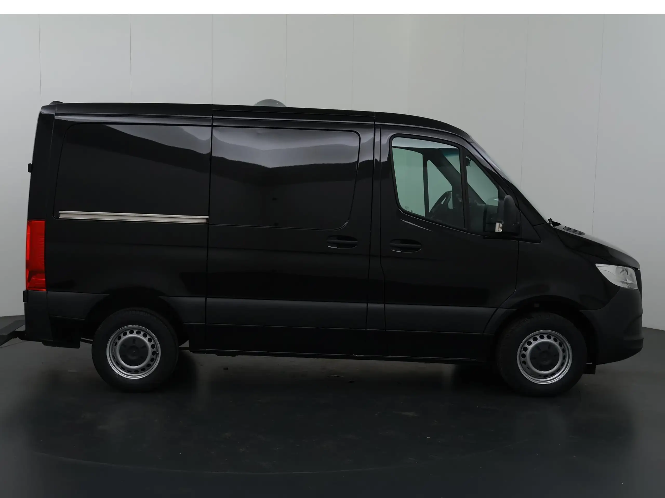 Mercedes-Benz - Sprinter