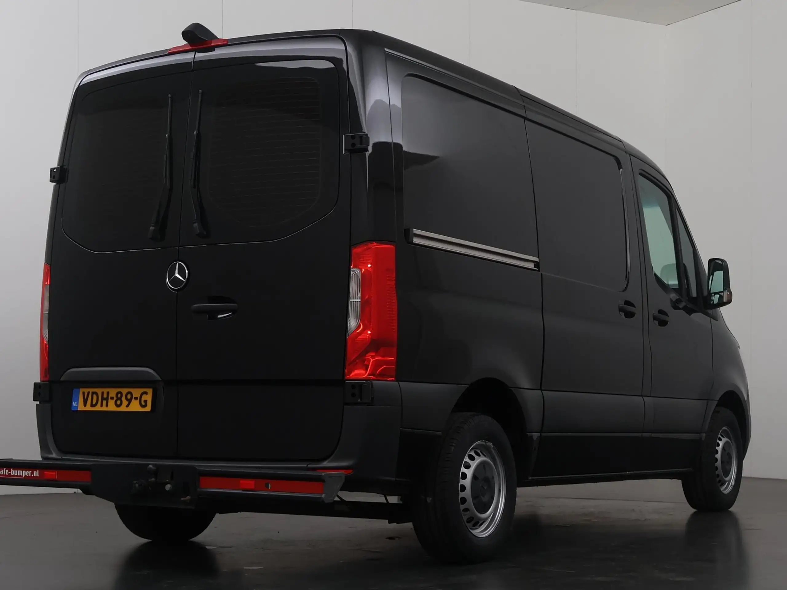 Mercedes-Benz - Sprinter