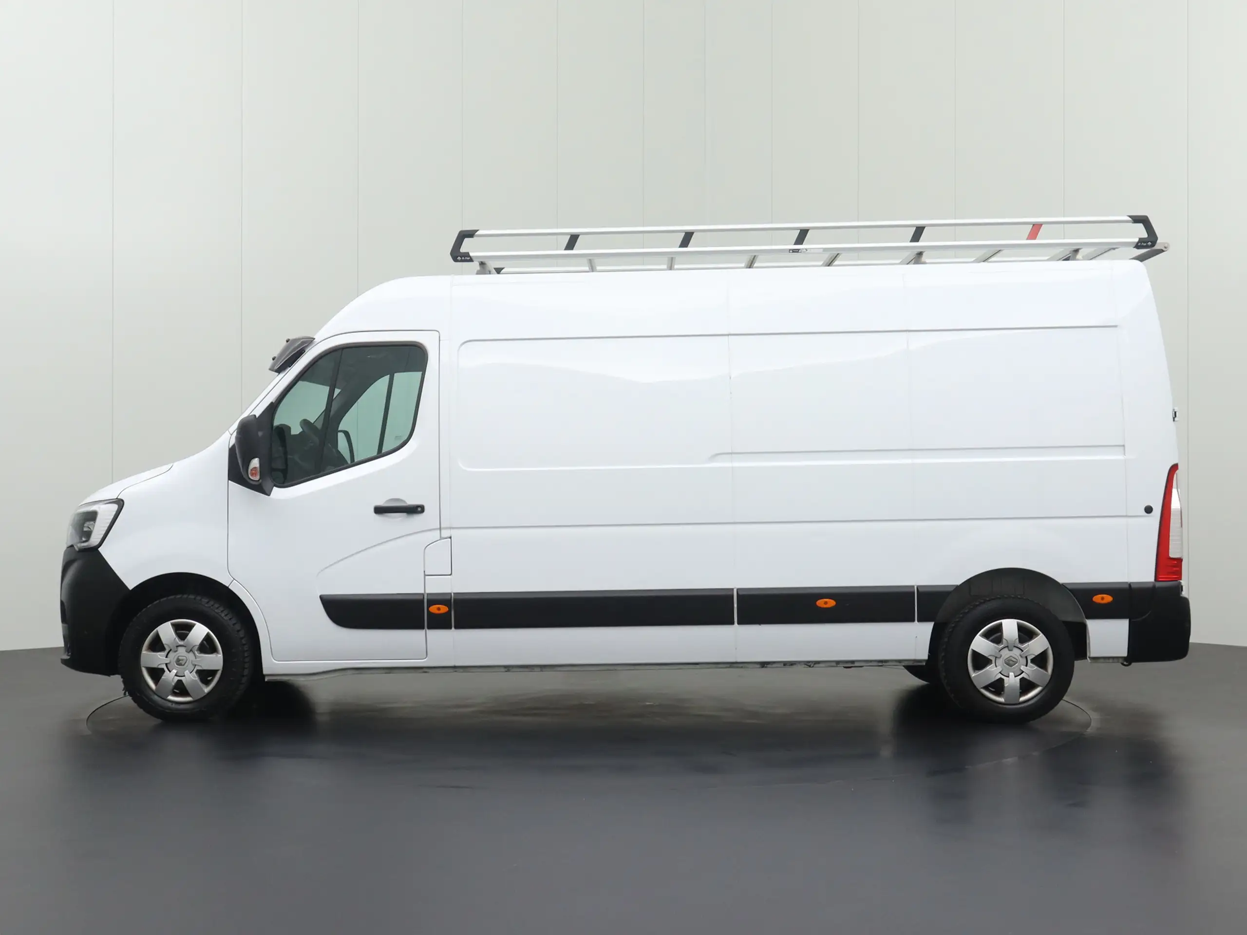 Renault - Master