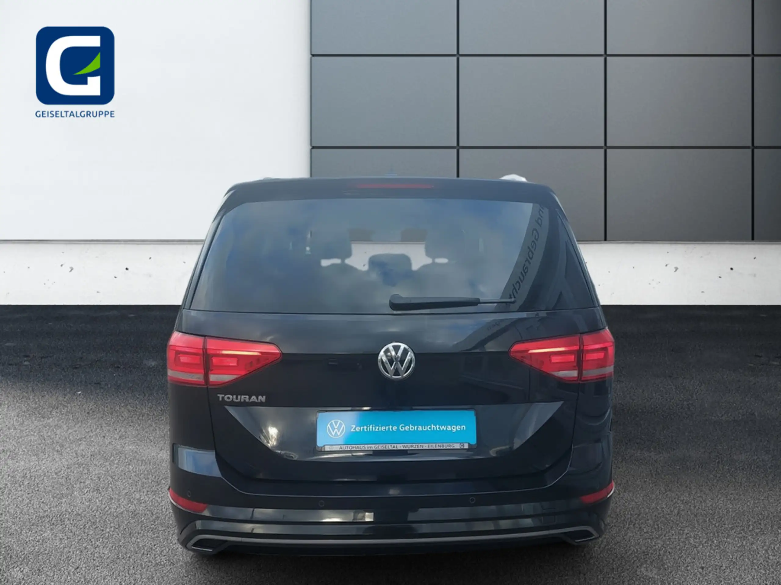 Volkswagen - Touran