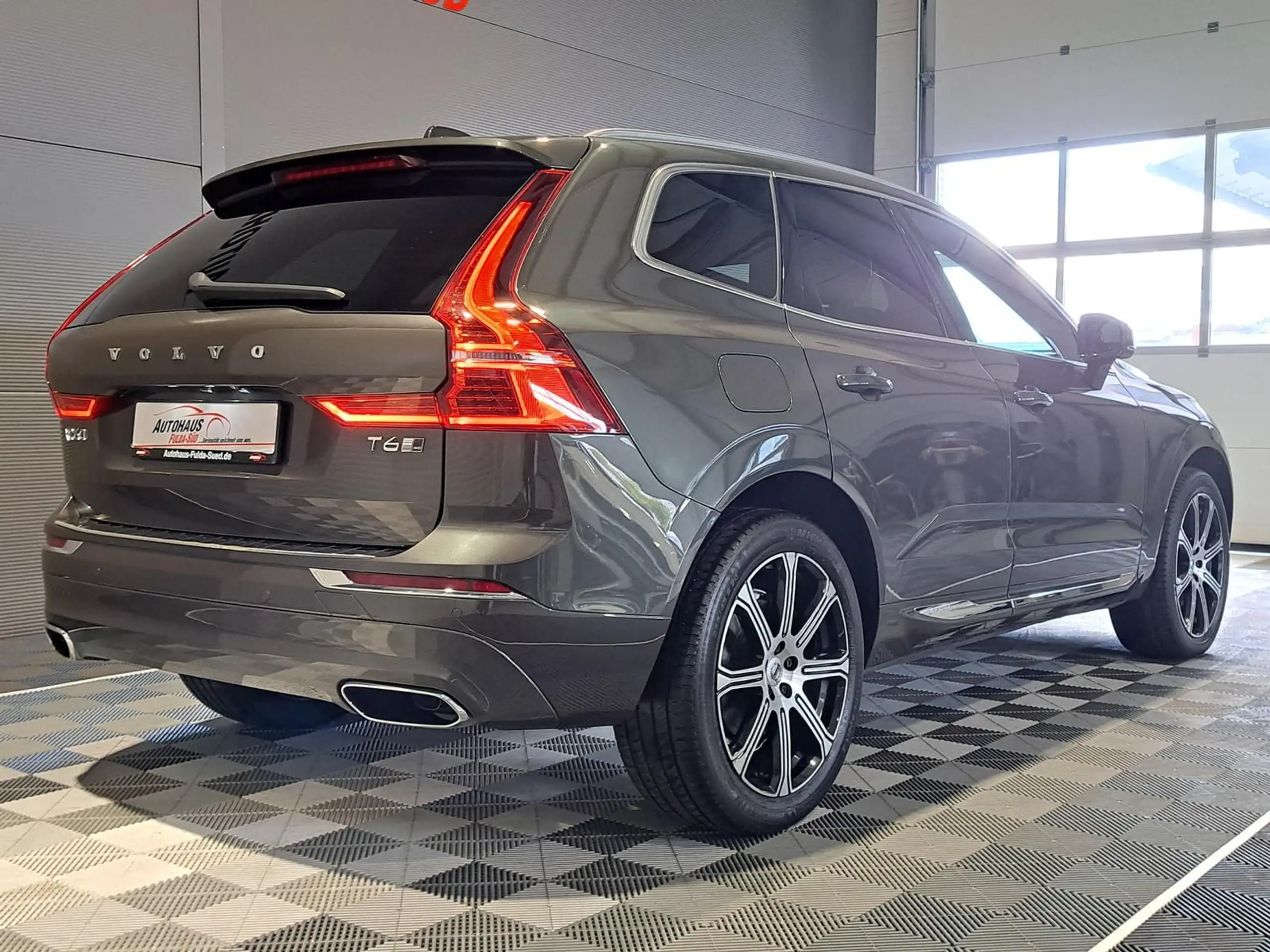 Volvo - XC60