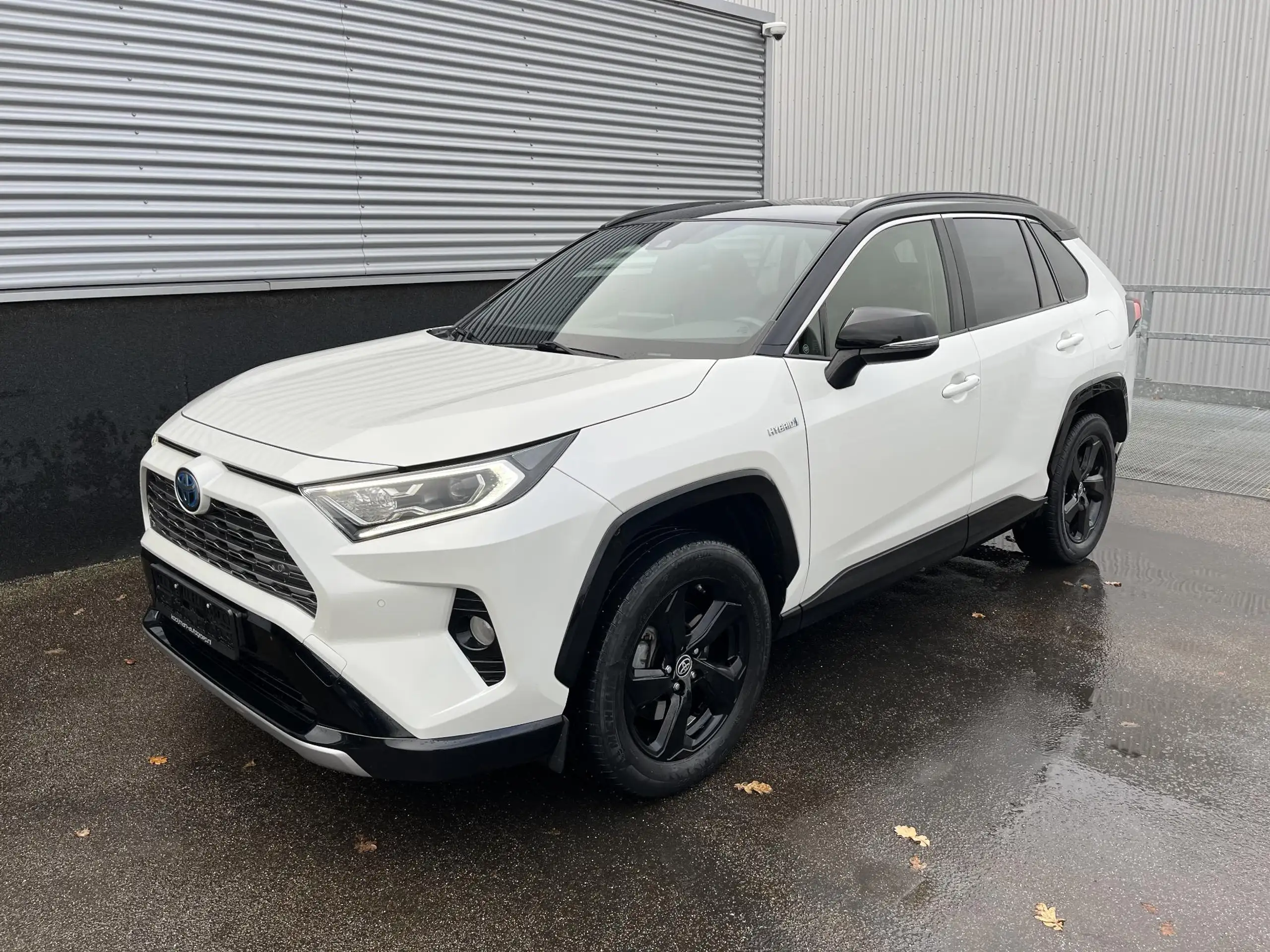 Toyota - RAV 4