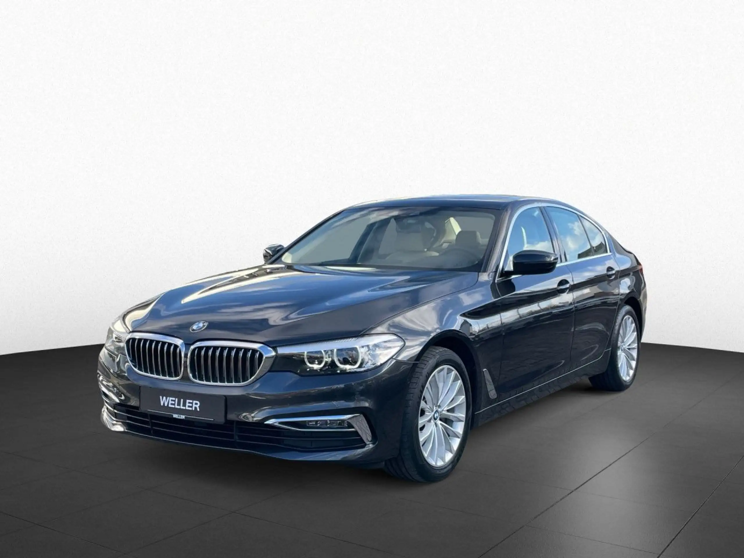 BMW - 520