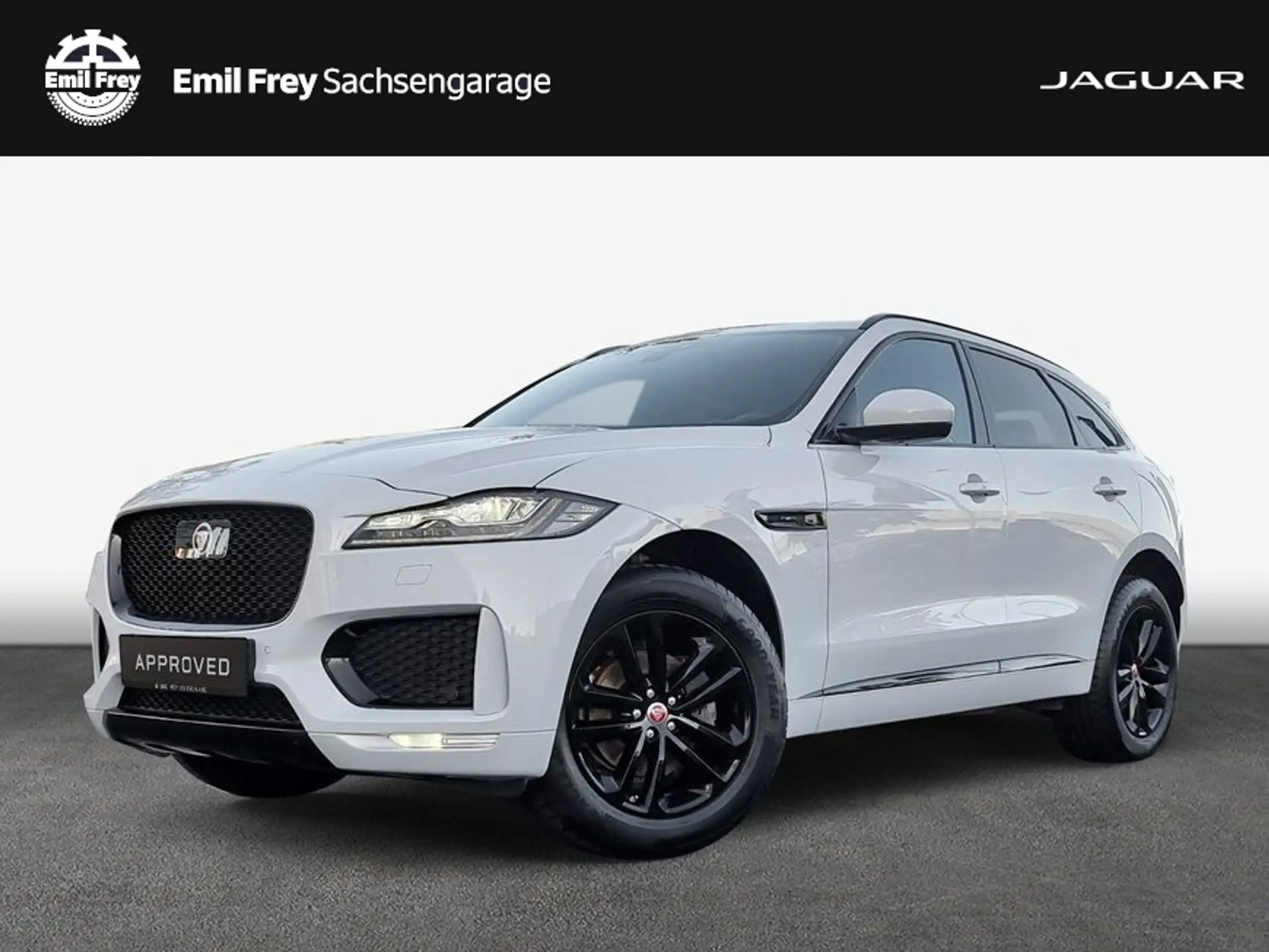 Jaguar - F-Pace