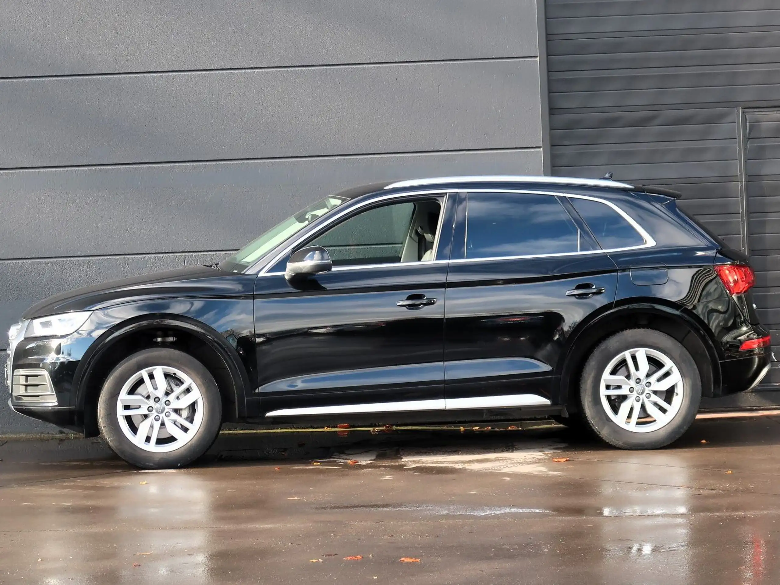 Audi - Q5