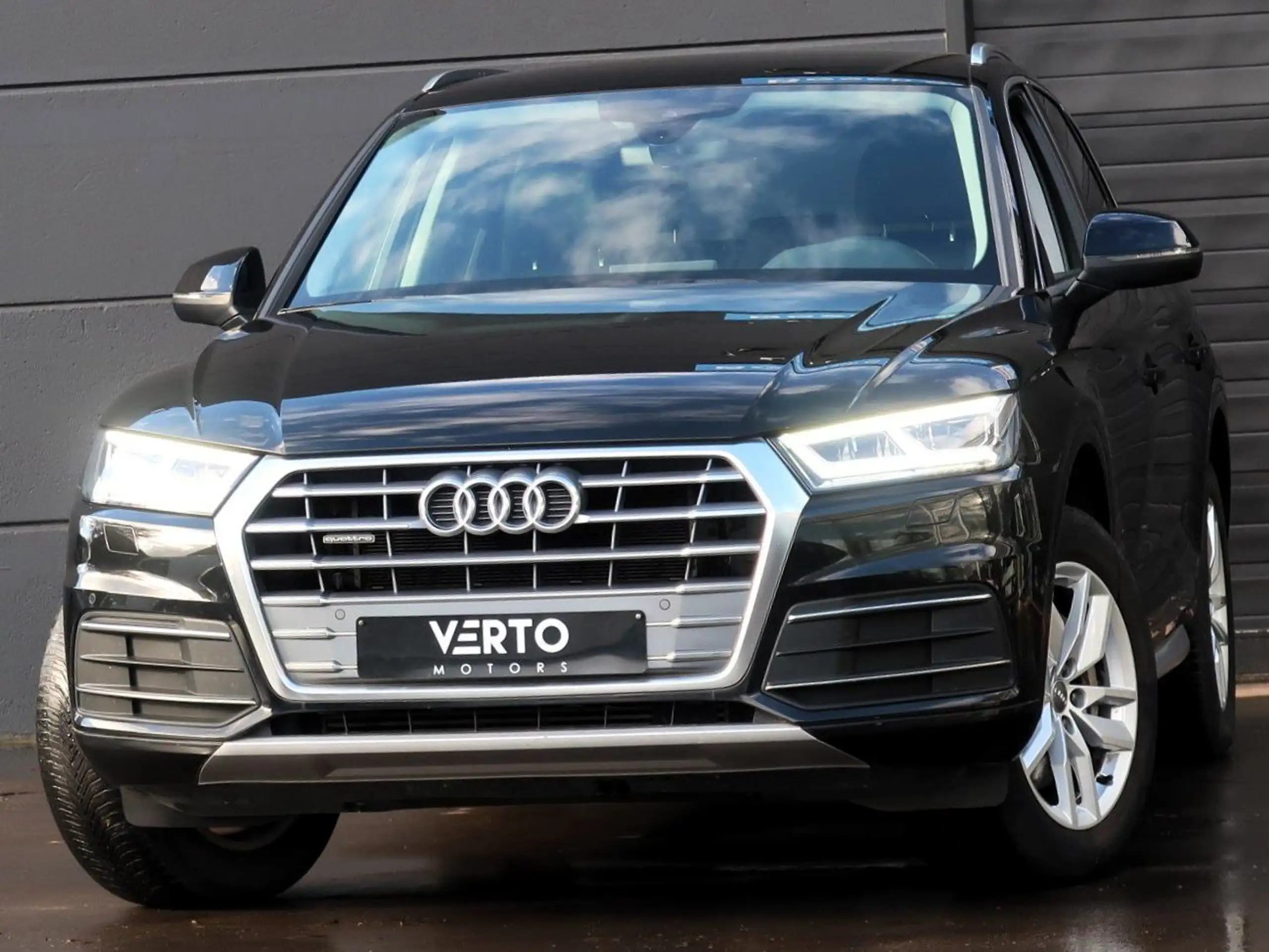 Audi - Q5