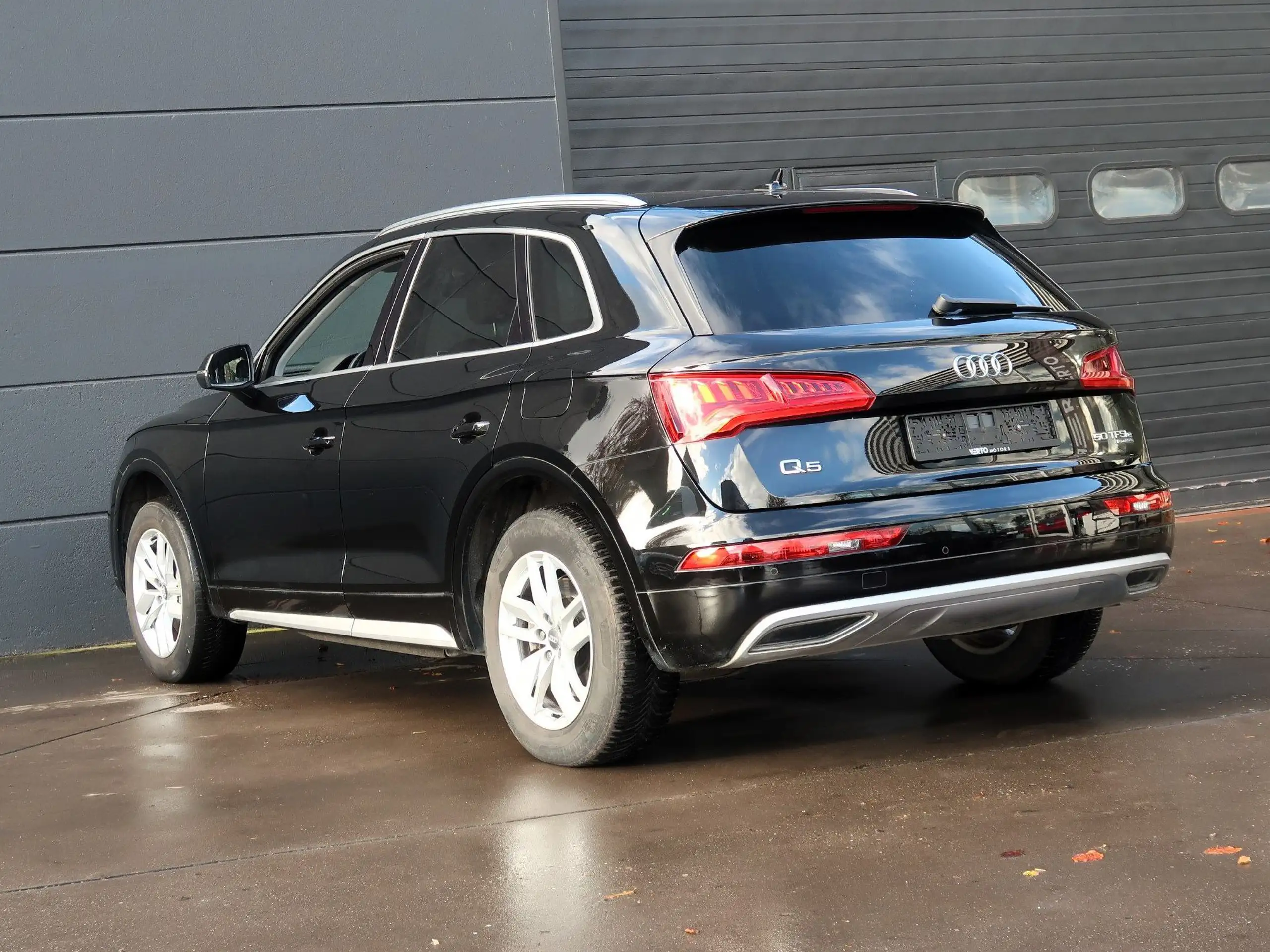 Audi - Q5