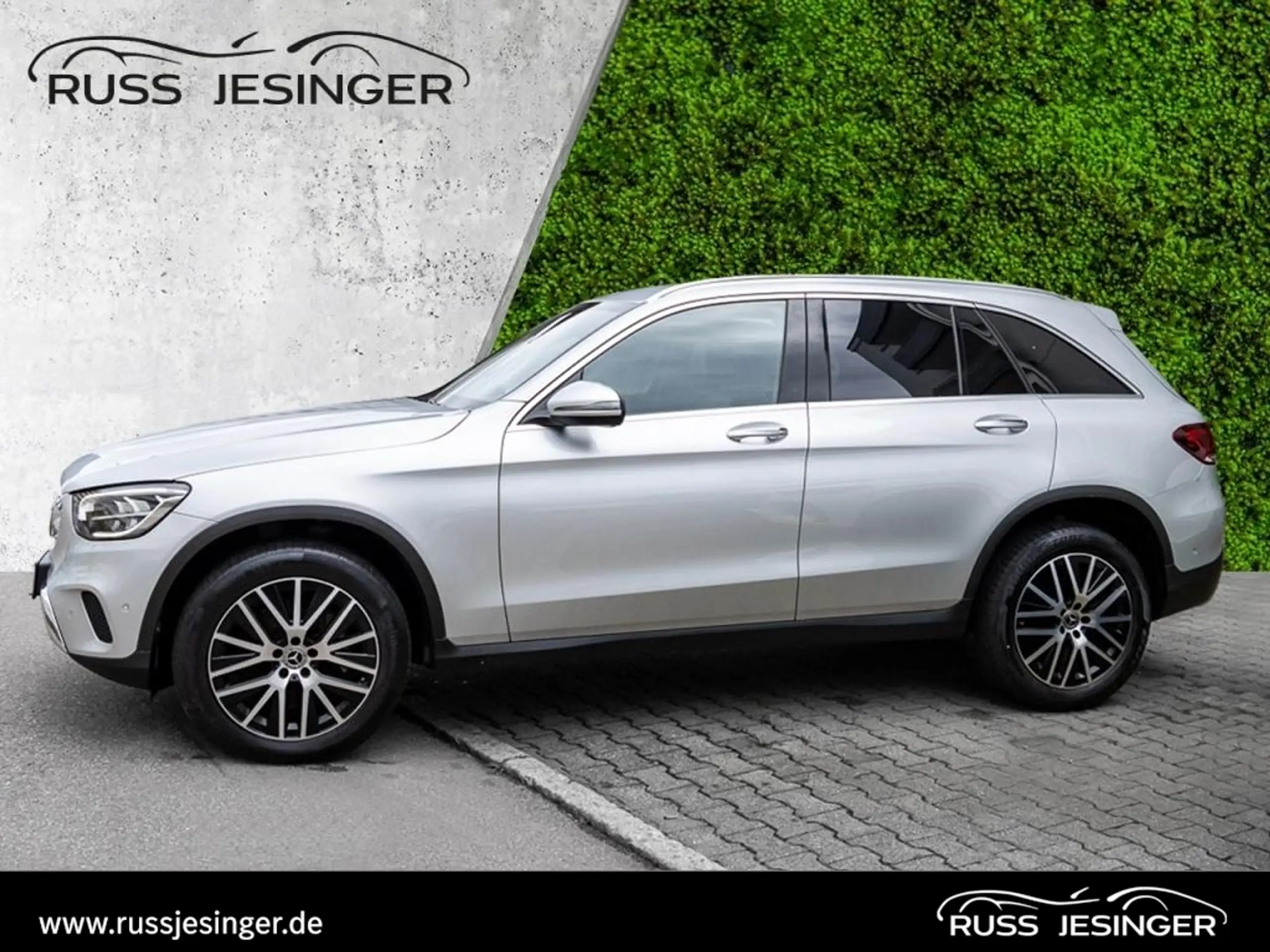 Mercedes-Benz - GLC 200