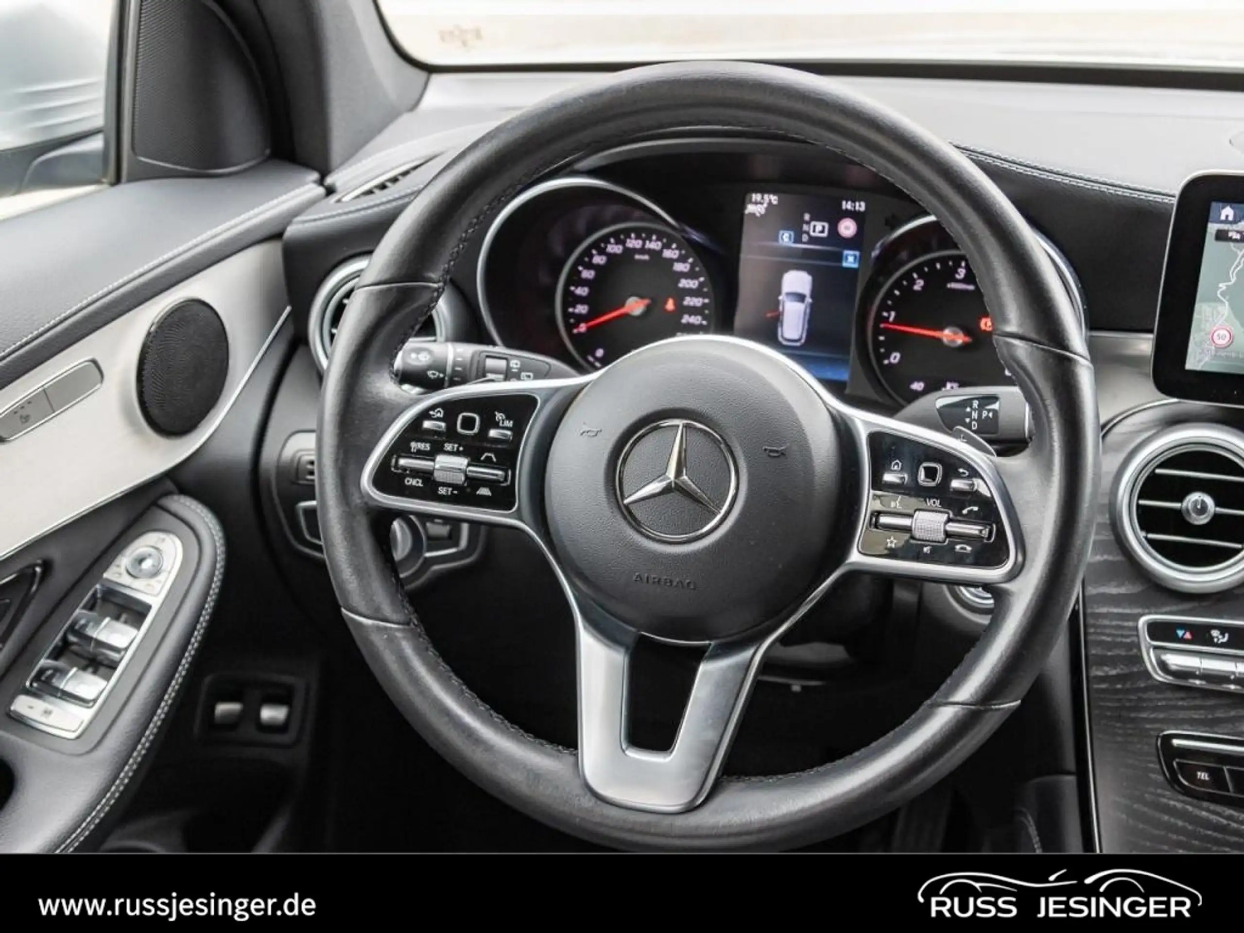 Mercedes-Benz - GLC 200