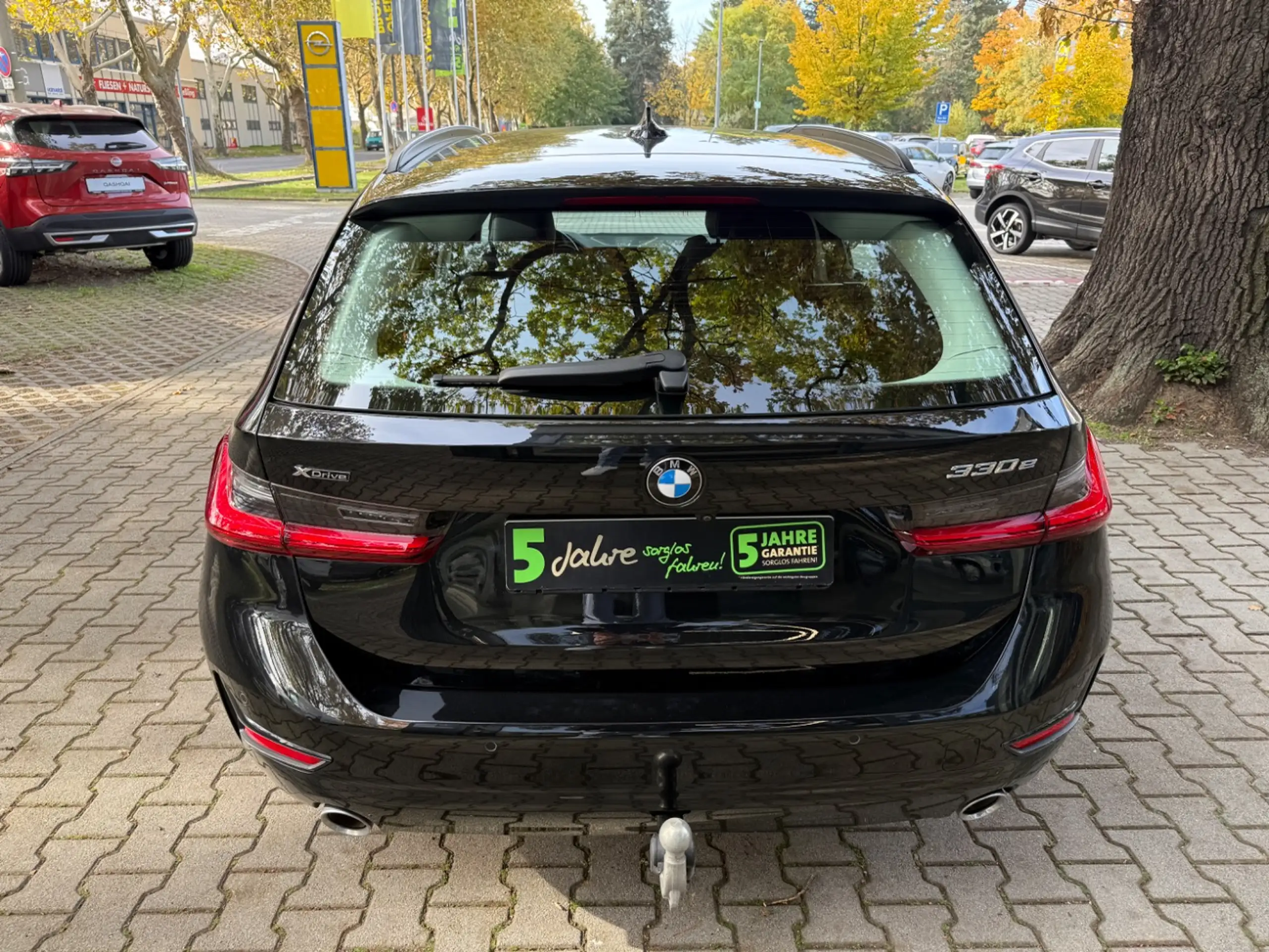 BMW - 330