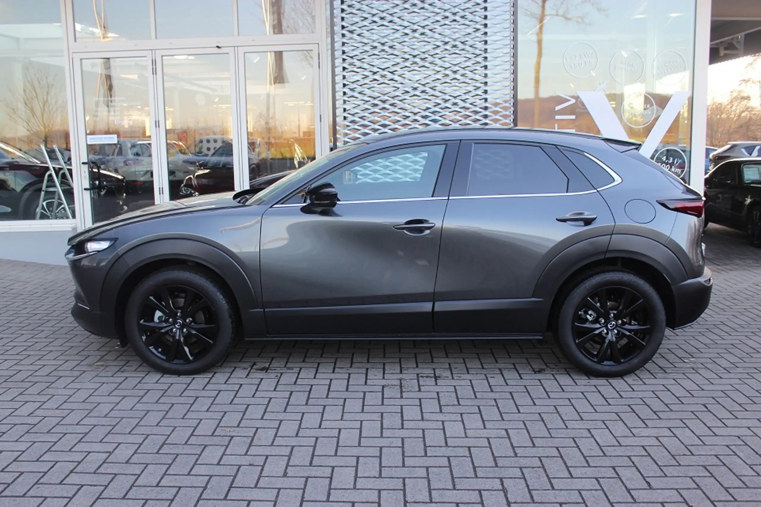 Mazda - CX-30