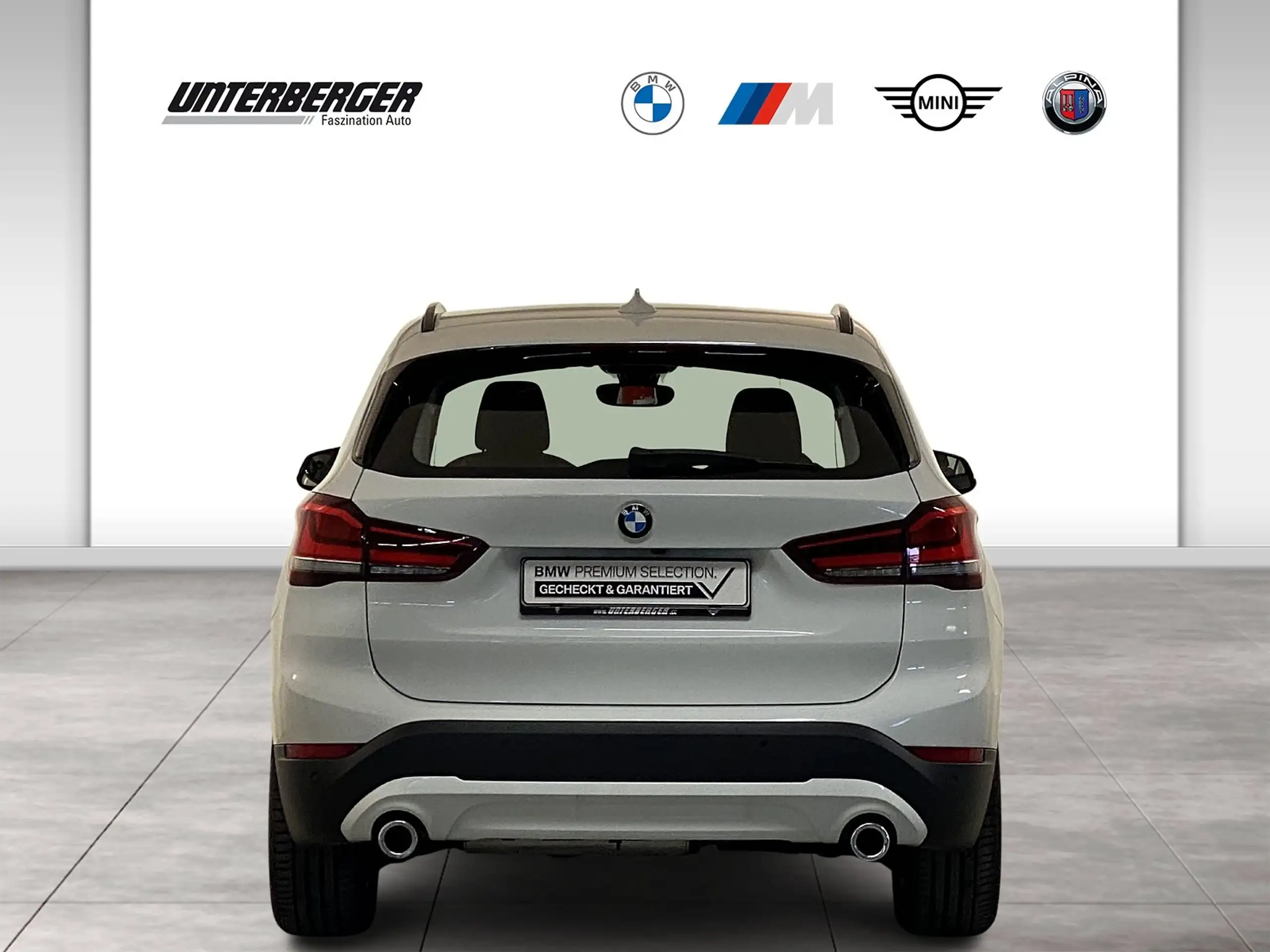 BMW - X1