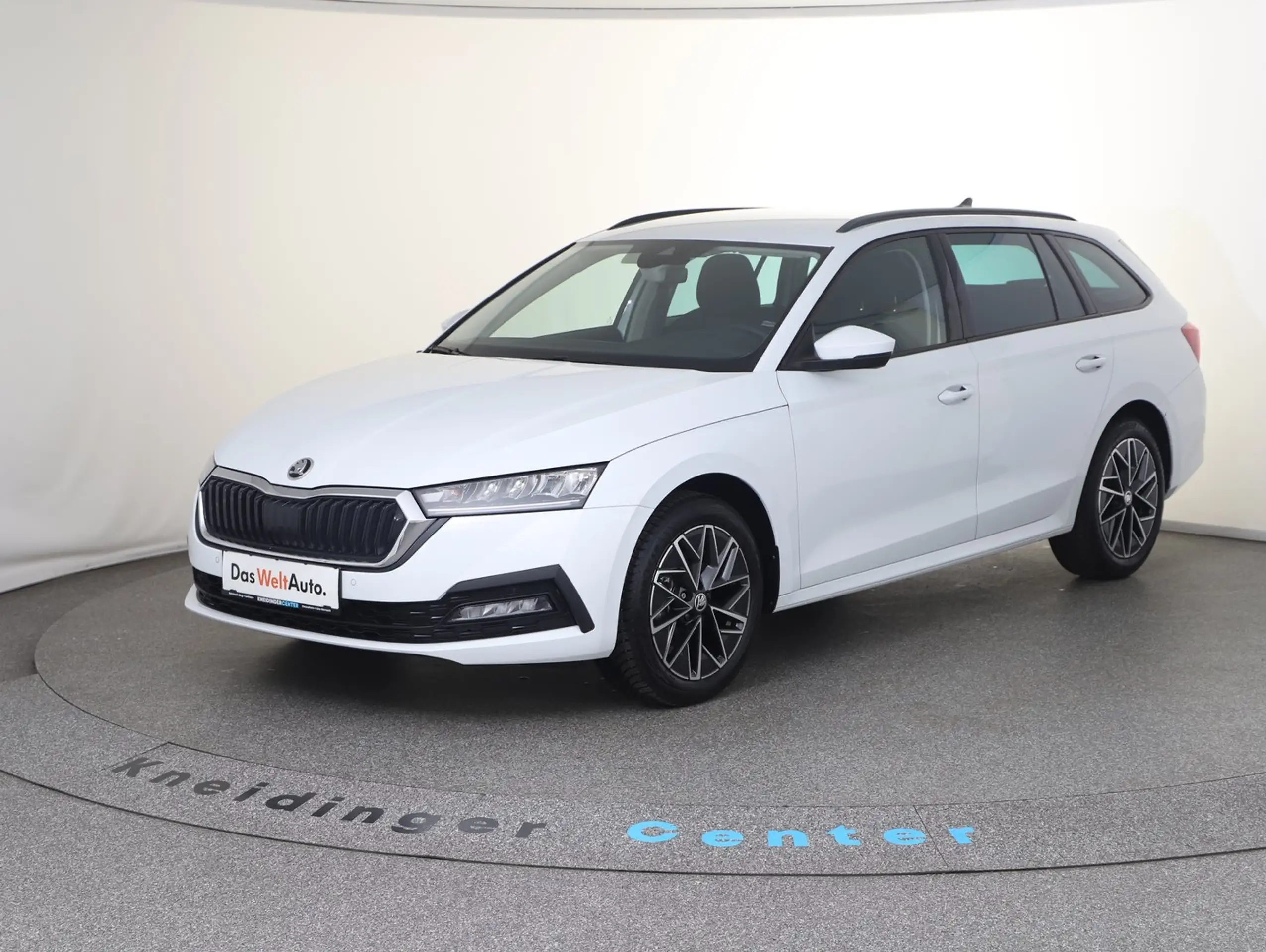 Skoda - Octavia