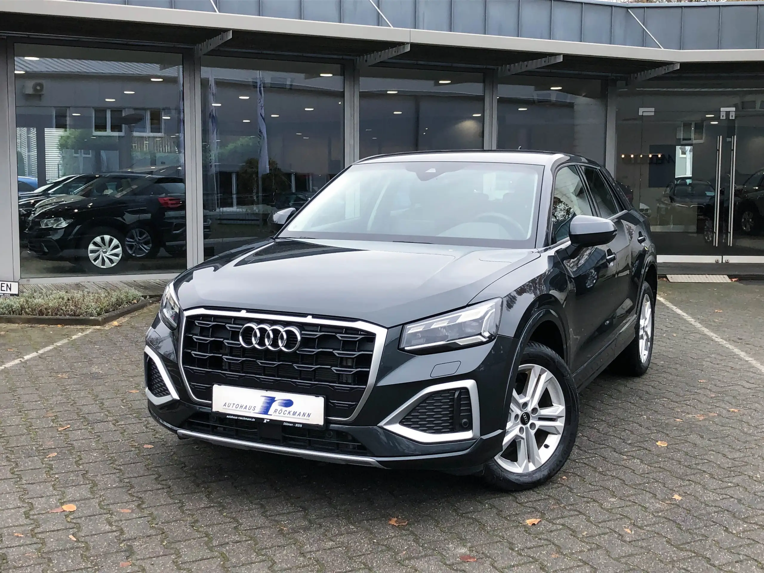 Audi - Q2