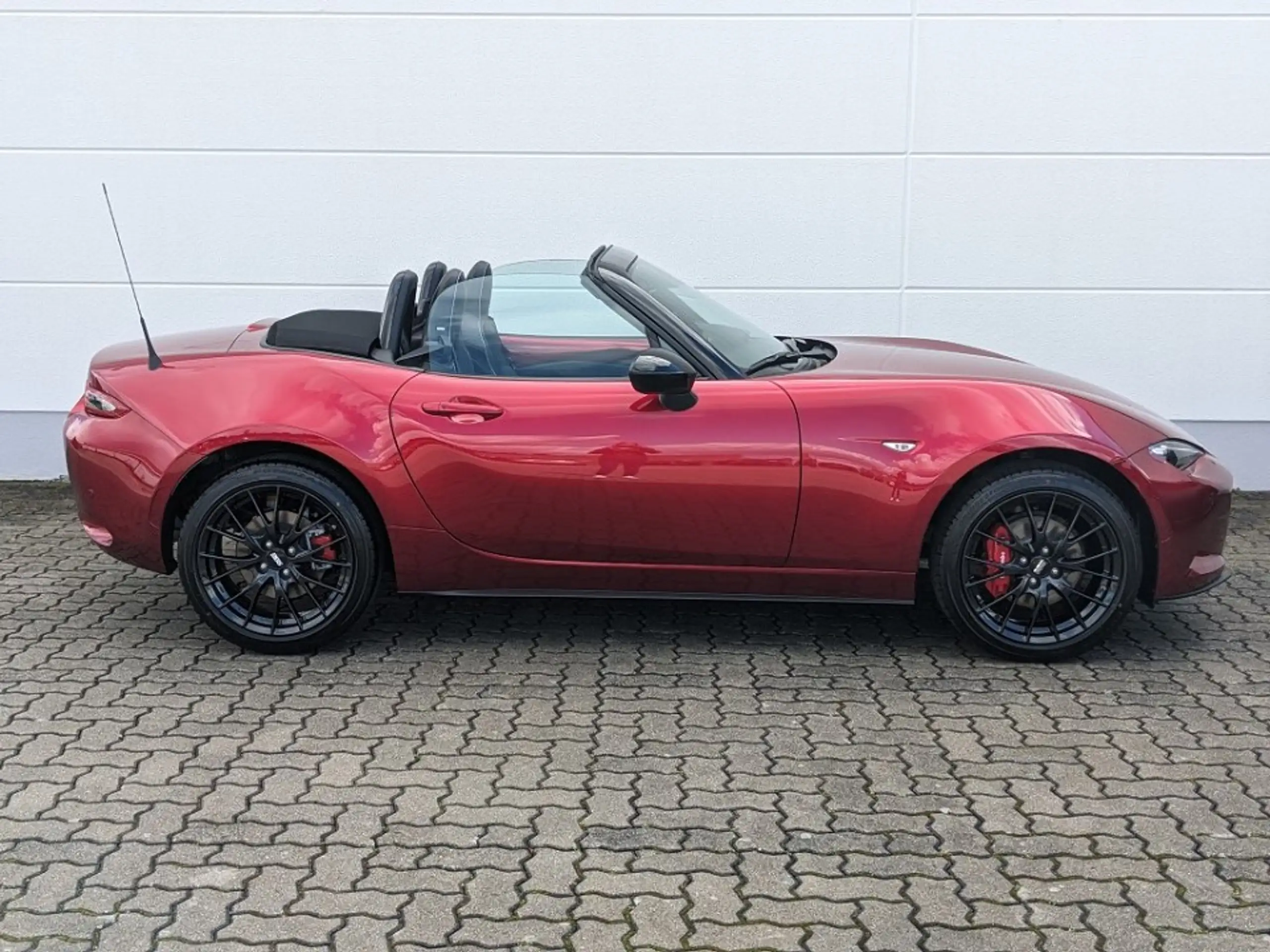 Mazda - MX-5