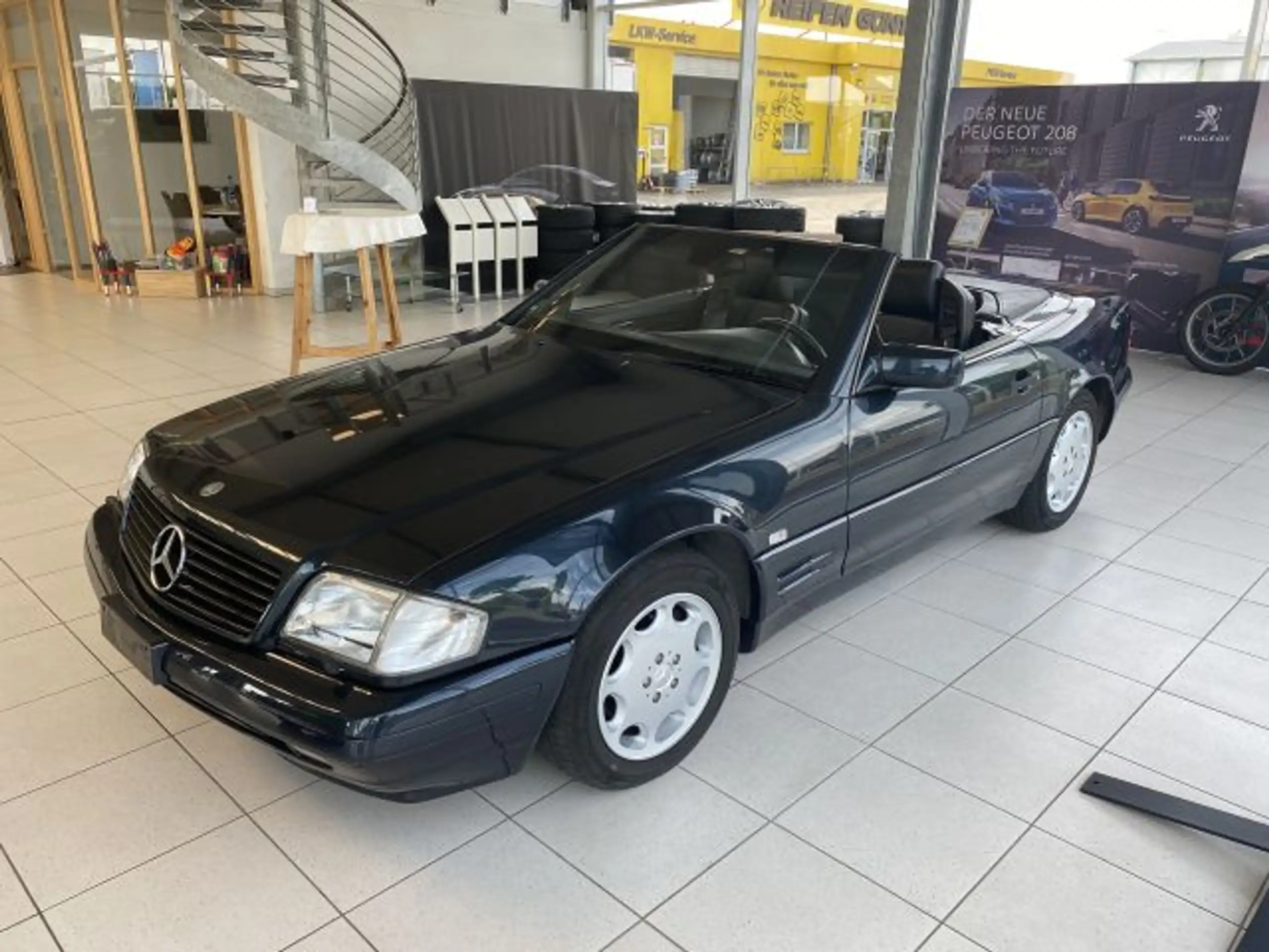 Mercedes-Benz - SL 500