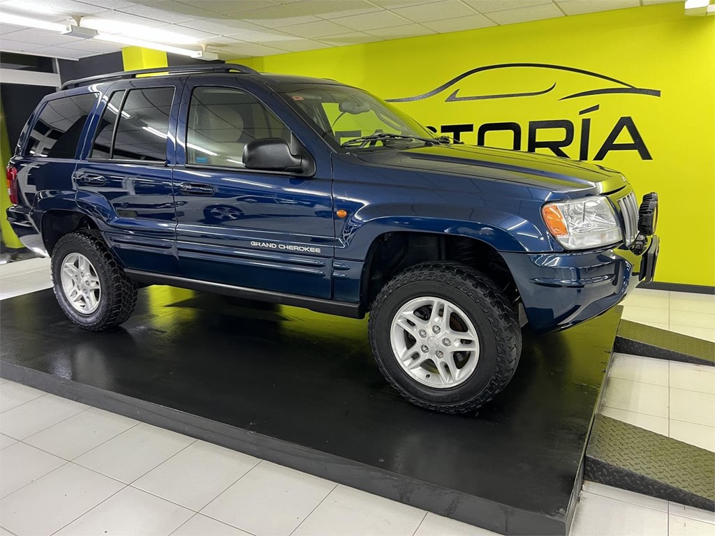 Jeep - Cherokee